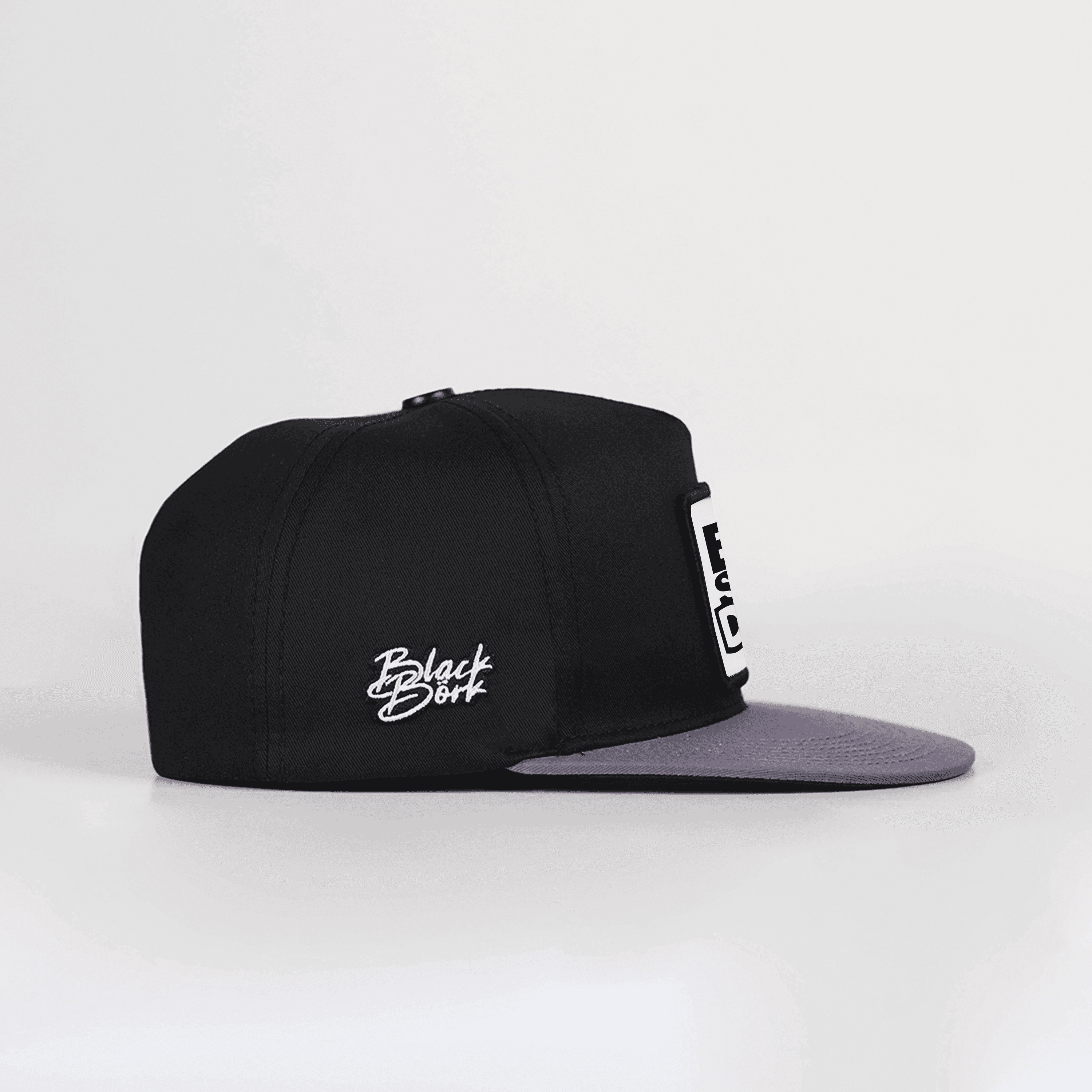 DM Logolu Gri-Siyah Hip Hop Şapka