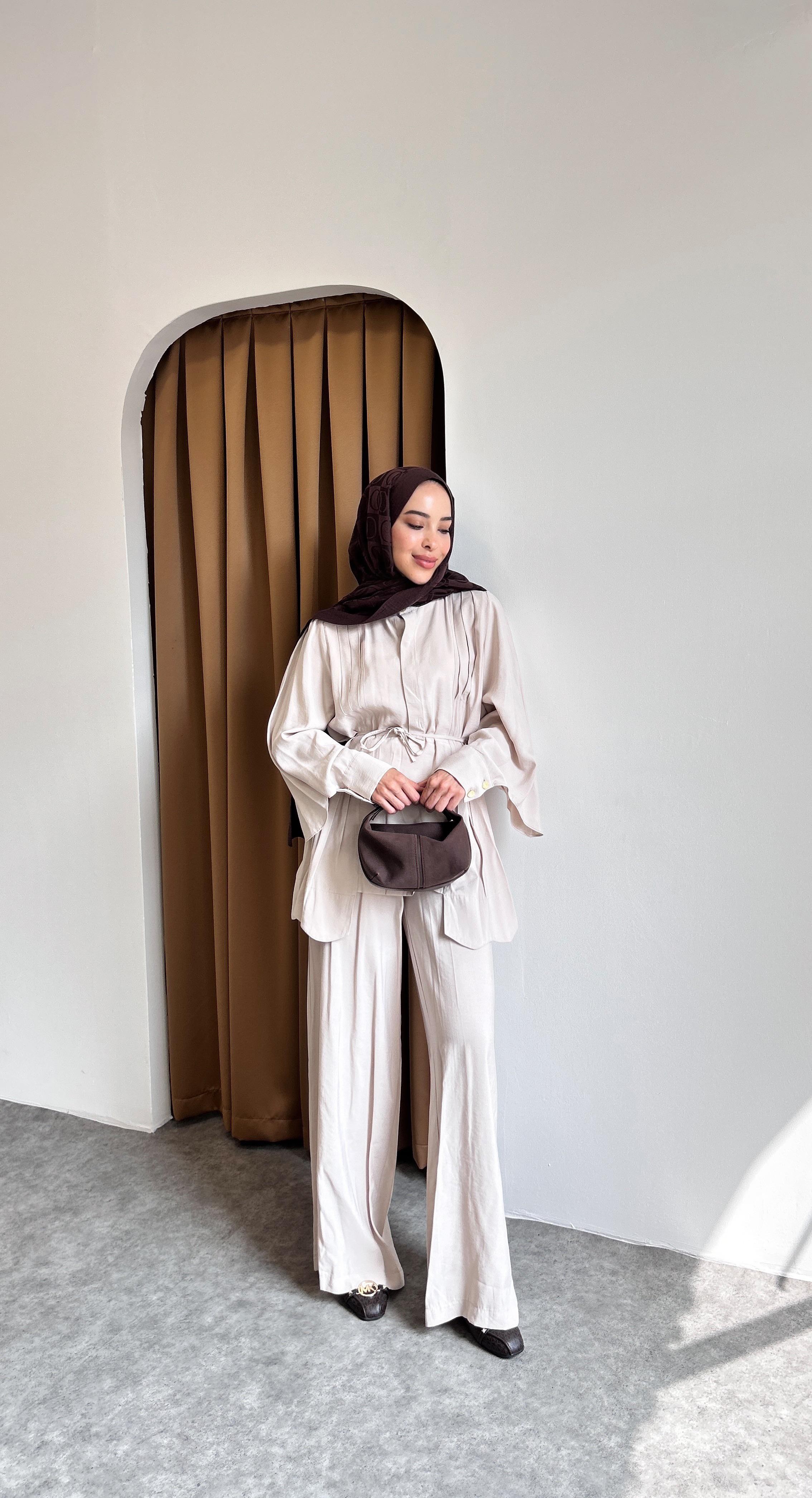 eliza takım - Beyaz