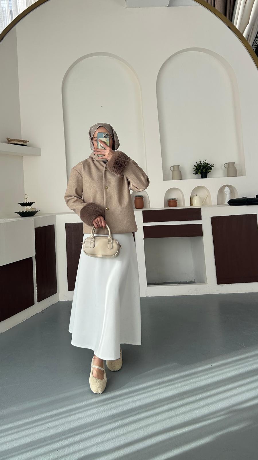 KÜRKLÜ KABAN - Taş