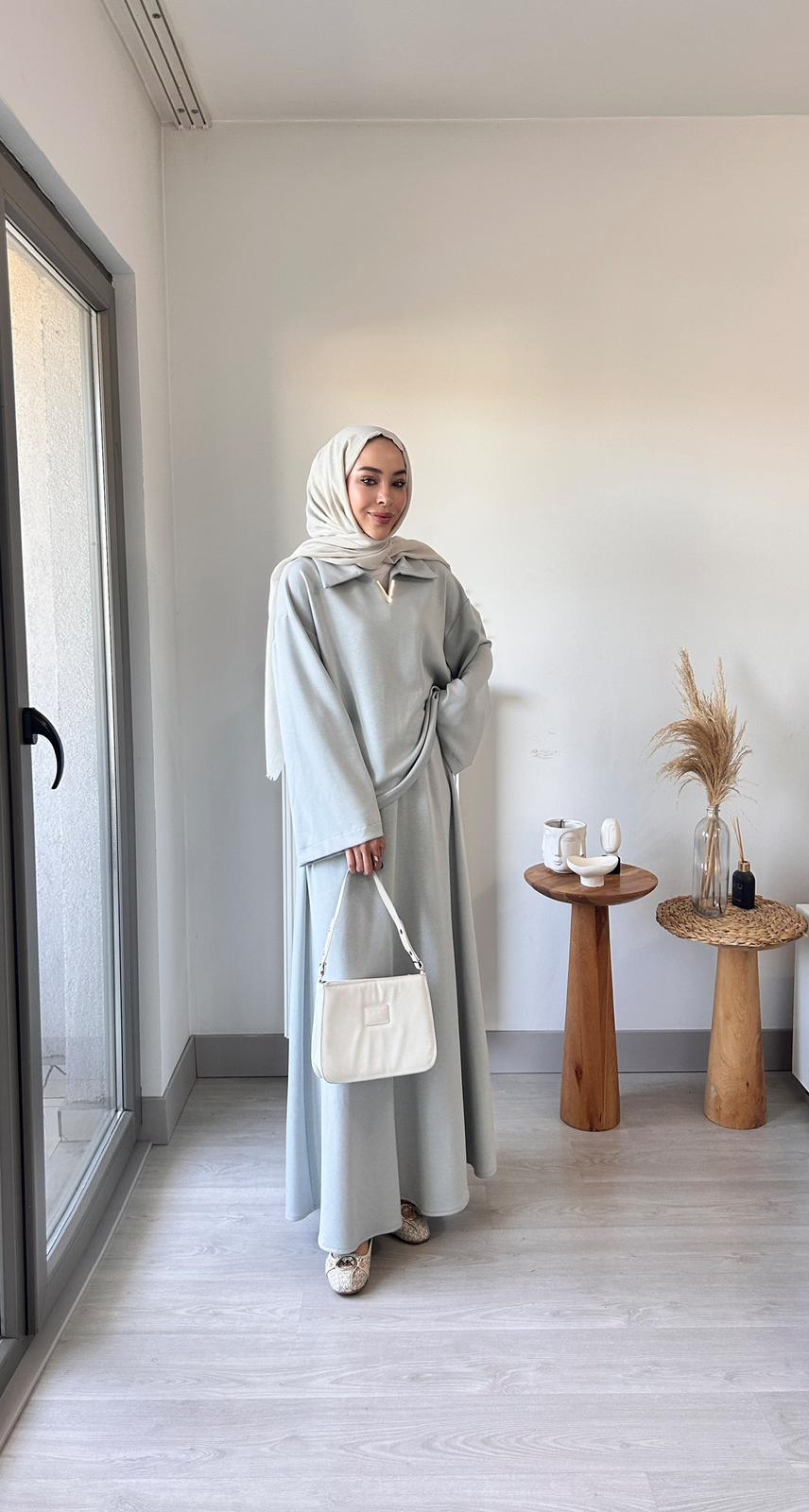 V ETEKLİ TAKIM  - Mavi