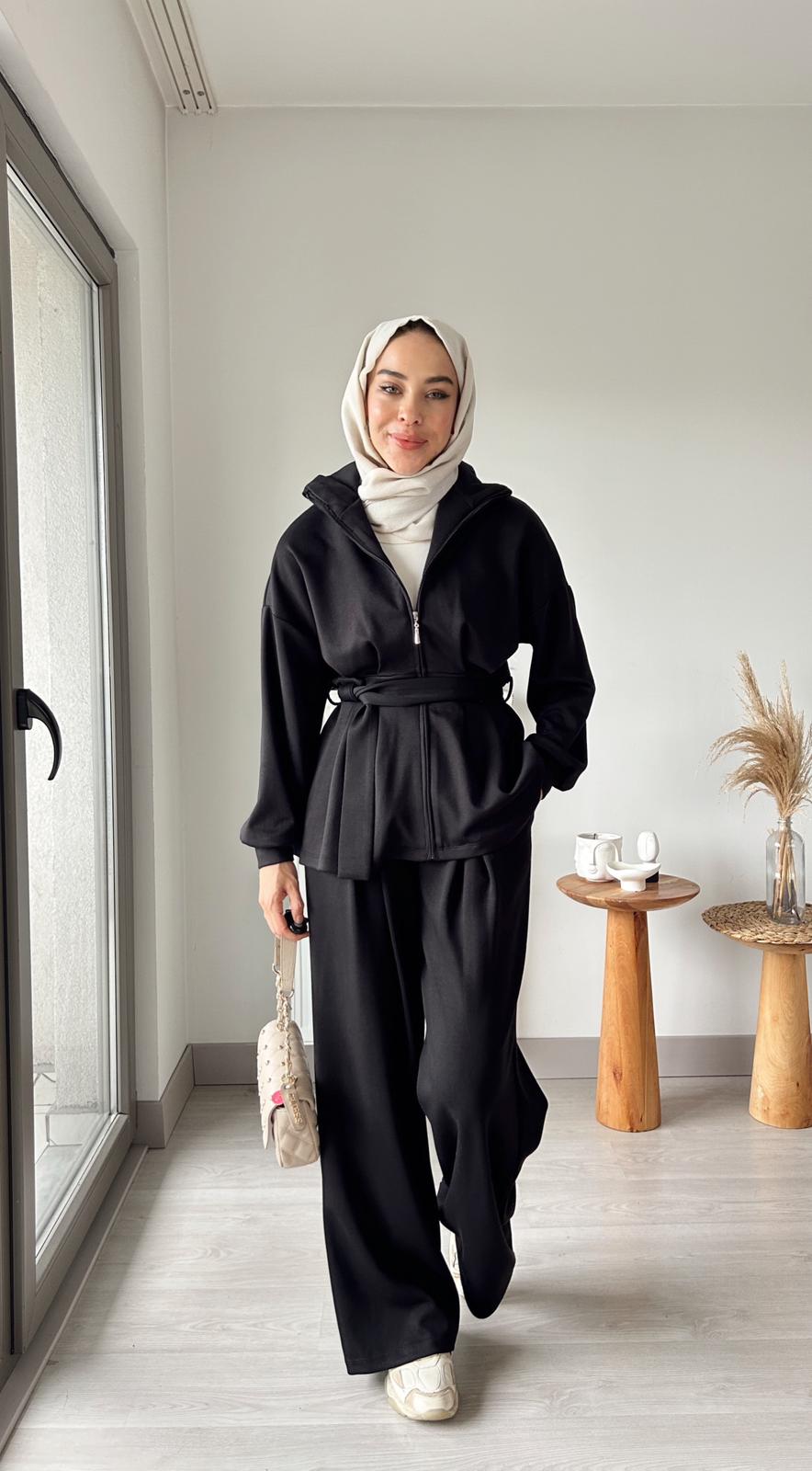 Pileli pantolon takım