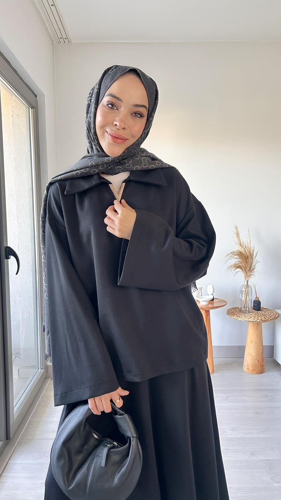 V ETEKLİ TAKIM  - Siyah