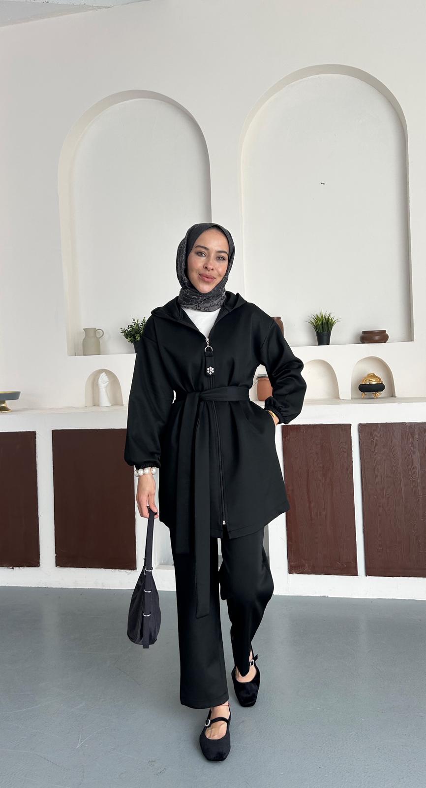 Scuba taş detaylı takım - Siyah