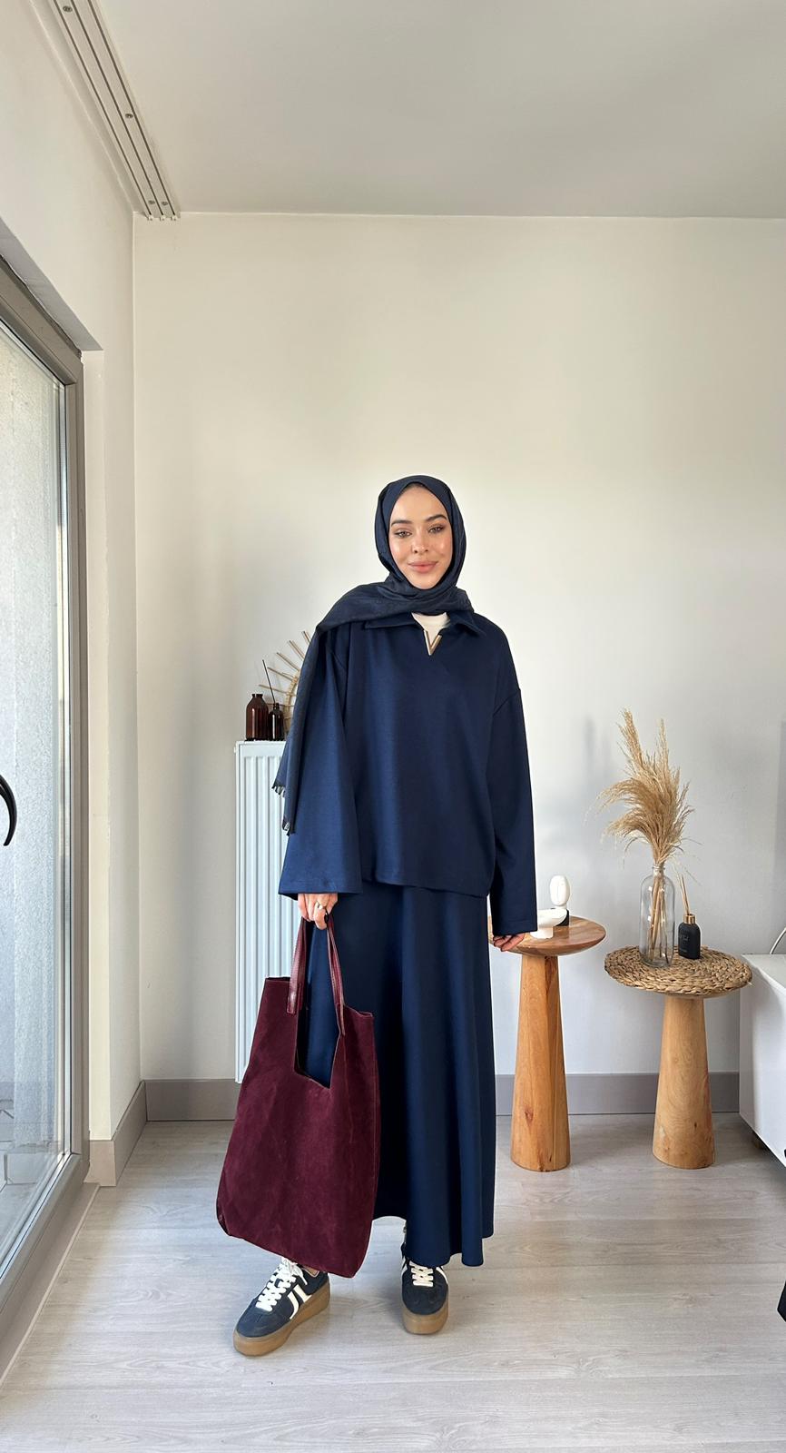 V ETEKLİ TAKIM  - Lacivert