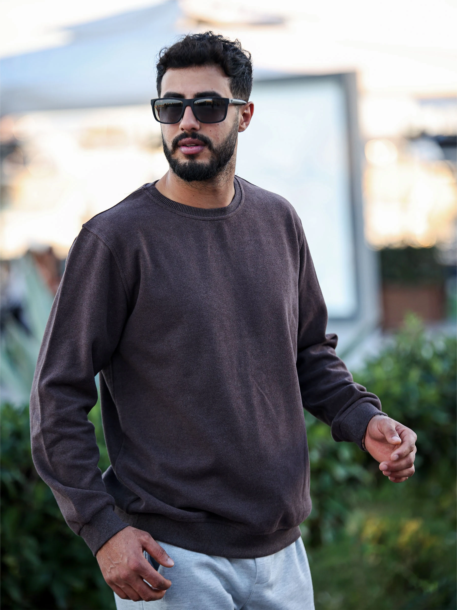 Kahverengi Selanik Kumaş Bisiklet Yaka Sweatshirt