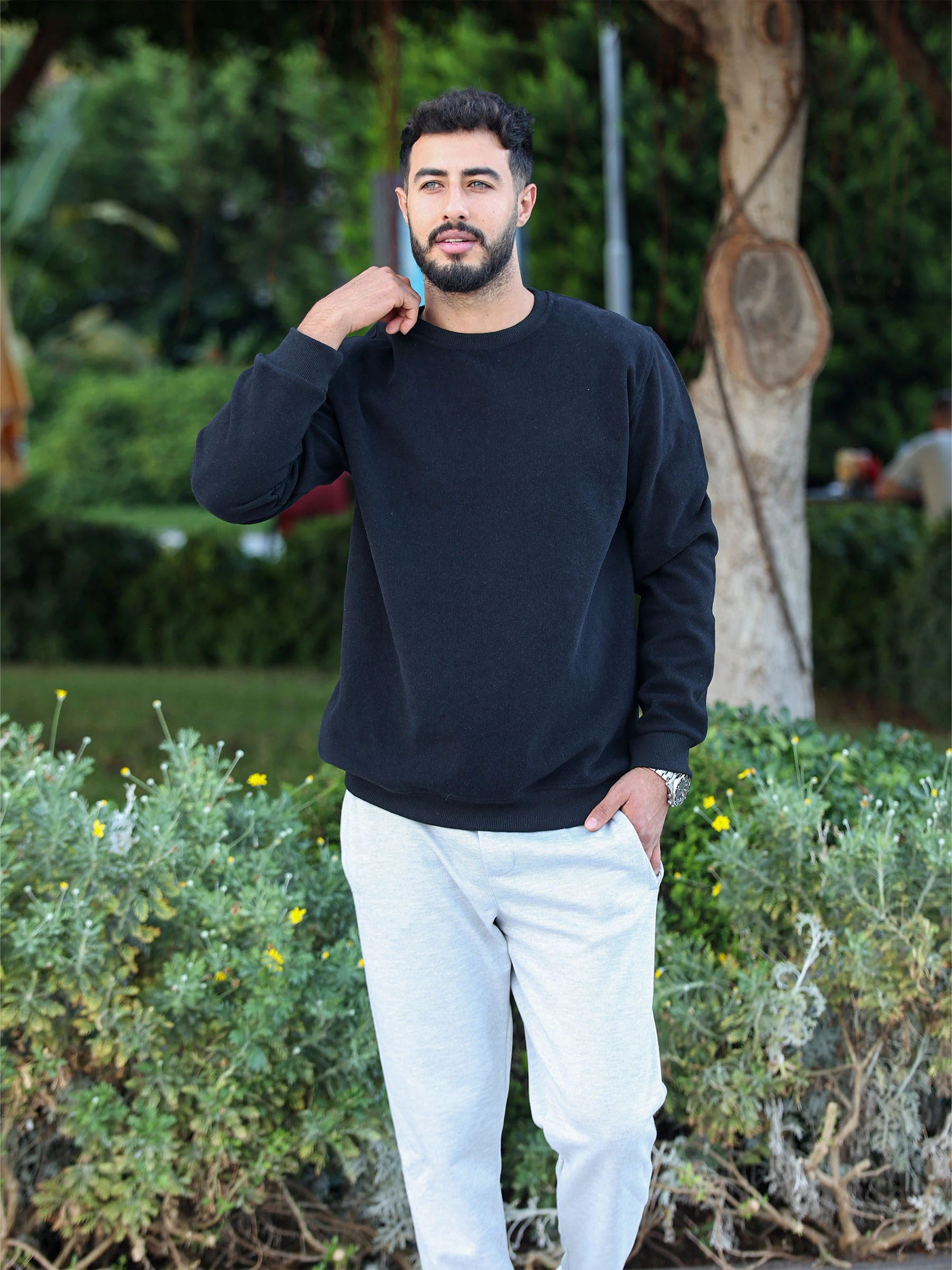 Siyah Selanik Kumaş Bisiklet Yaka Sweatshirt