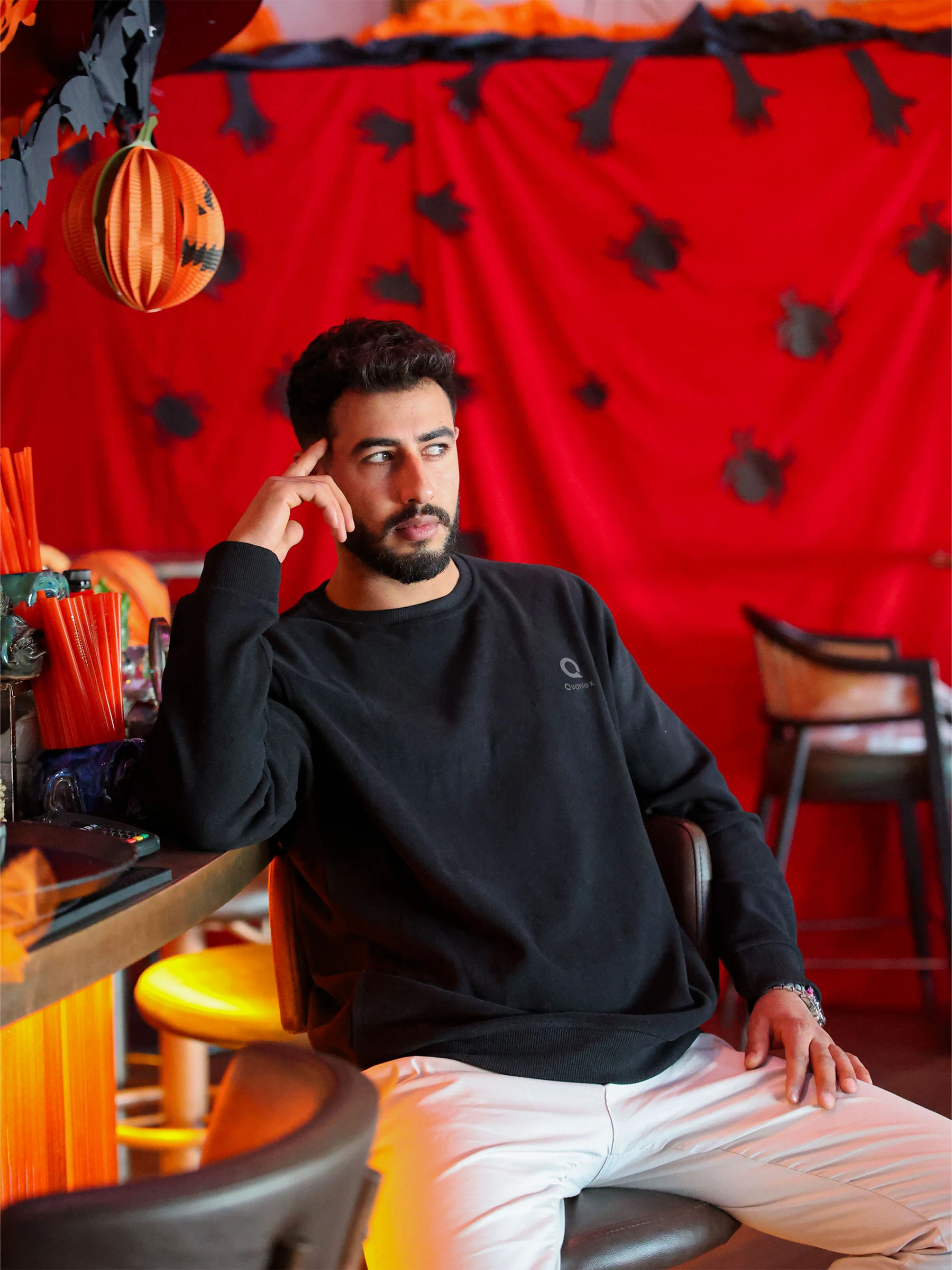 Siyah Quanlex Selanik Kumaş Bisiklet Yaka Sweatshirt