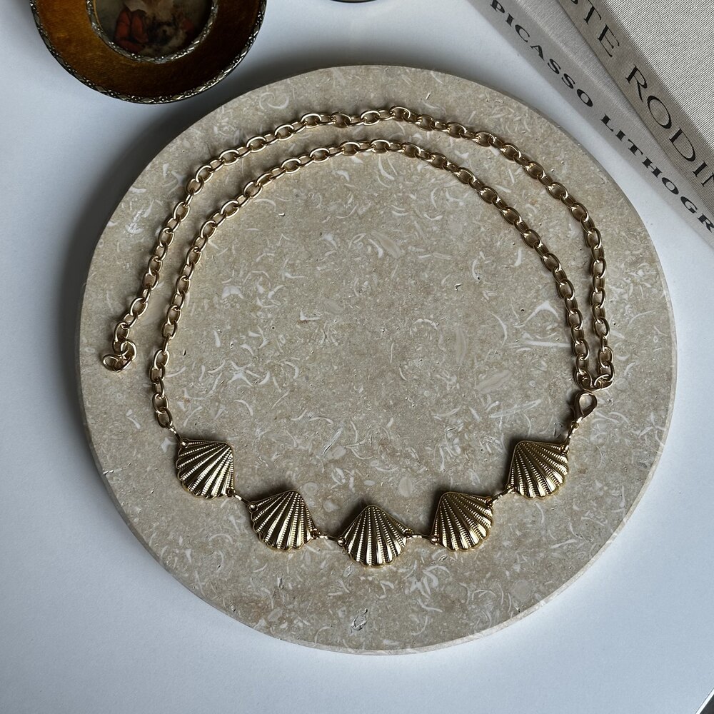 İstridye Bel Zinciri