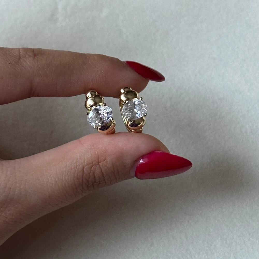 Tek Taş Minimal Küpe