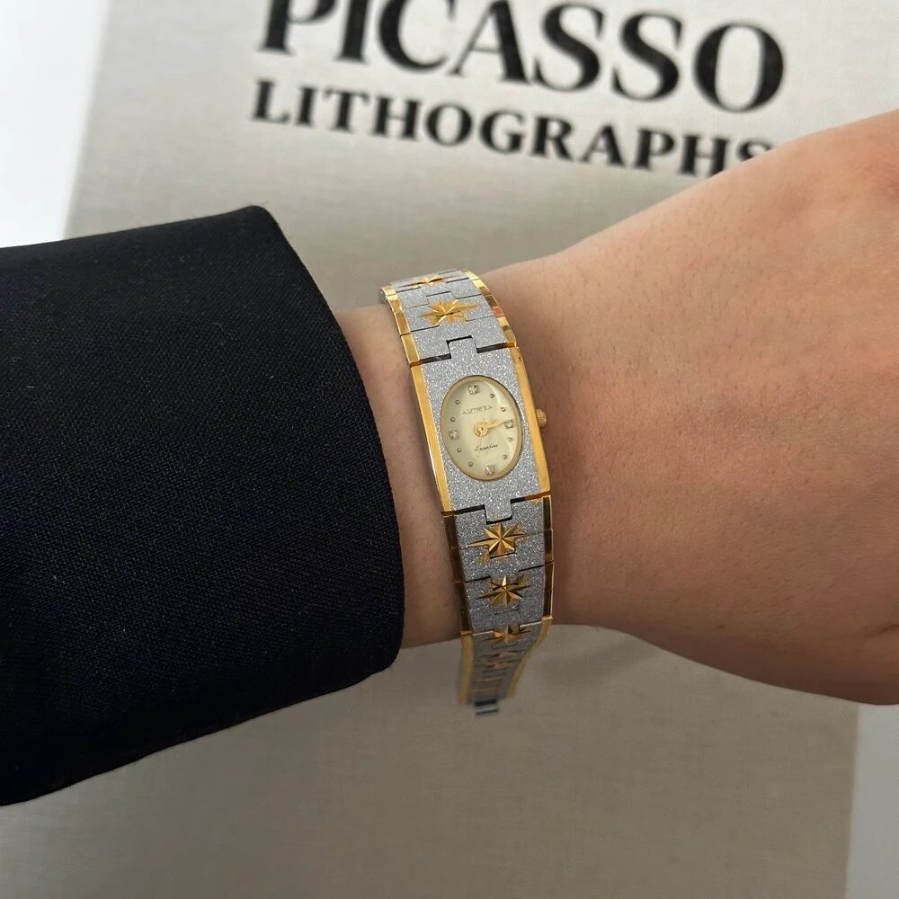 Vintage Almera Kol Saati