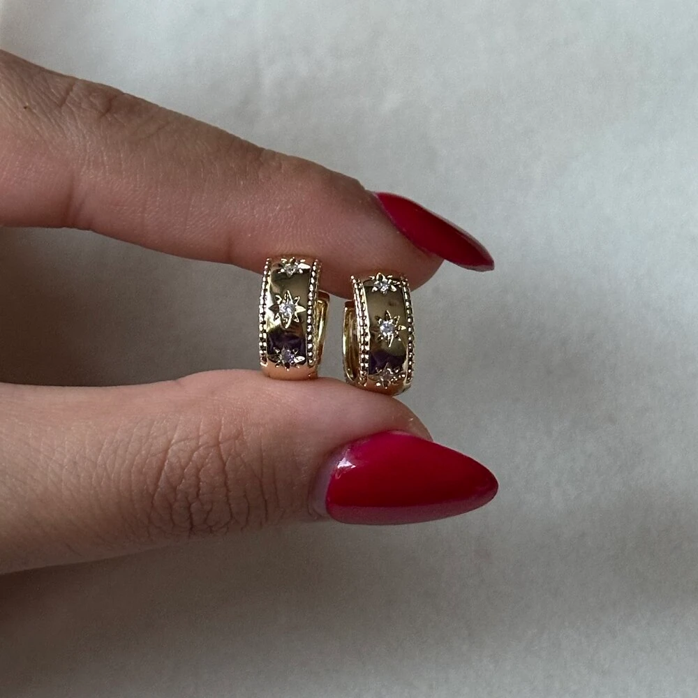 Kutup Yıldızı Minimal Küpe