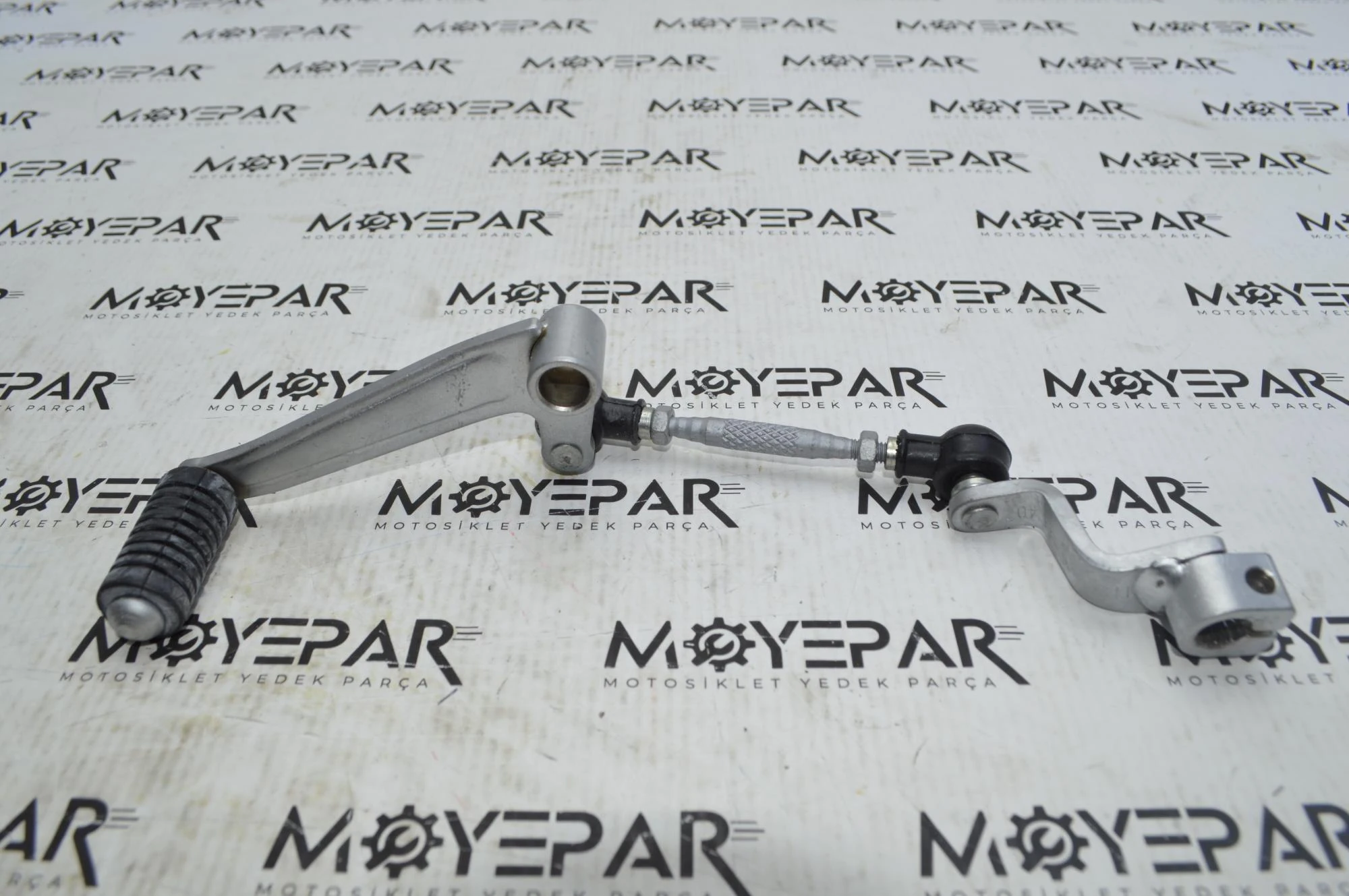 BJJ 219 BAJAJ DOMİNAR D400 VİTES KOLU ORJİNAL