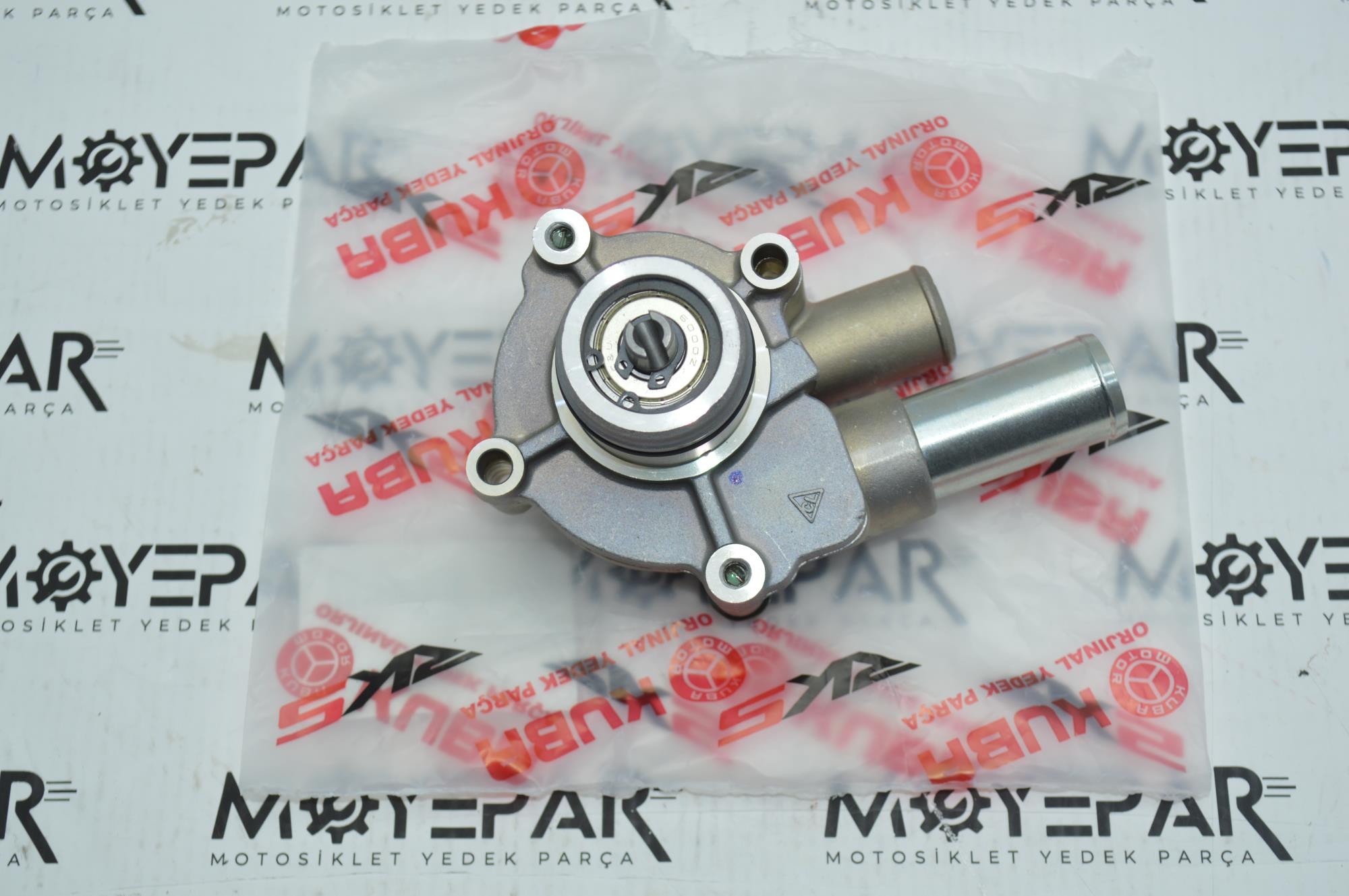 KM 76892 KUBA UTX700 DEVİR DAİM POMPASI