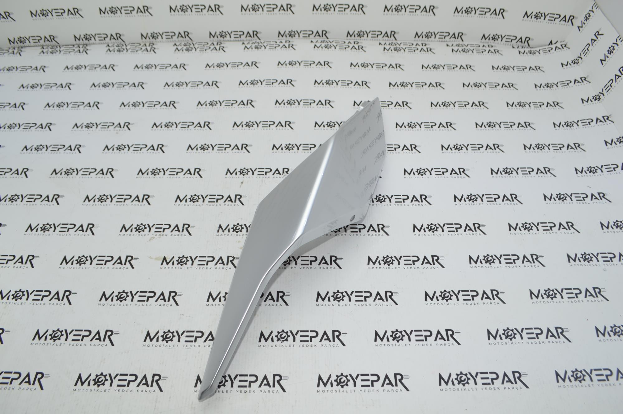 Y4CFM4012A0043 CFMOTO NK 250 SELE ALTI YAN GRENAJ GRİ
