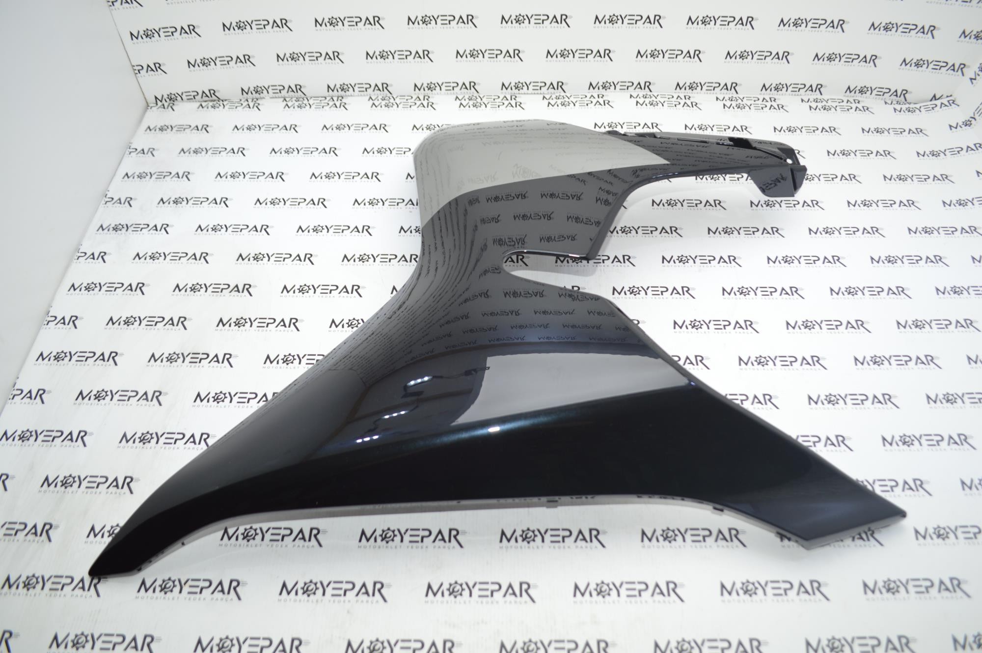 Y4CFM4046A0041 CF MOTO SR 450 ÖN PANEL SAĞ ZİRCON SİYAH