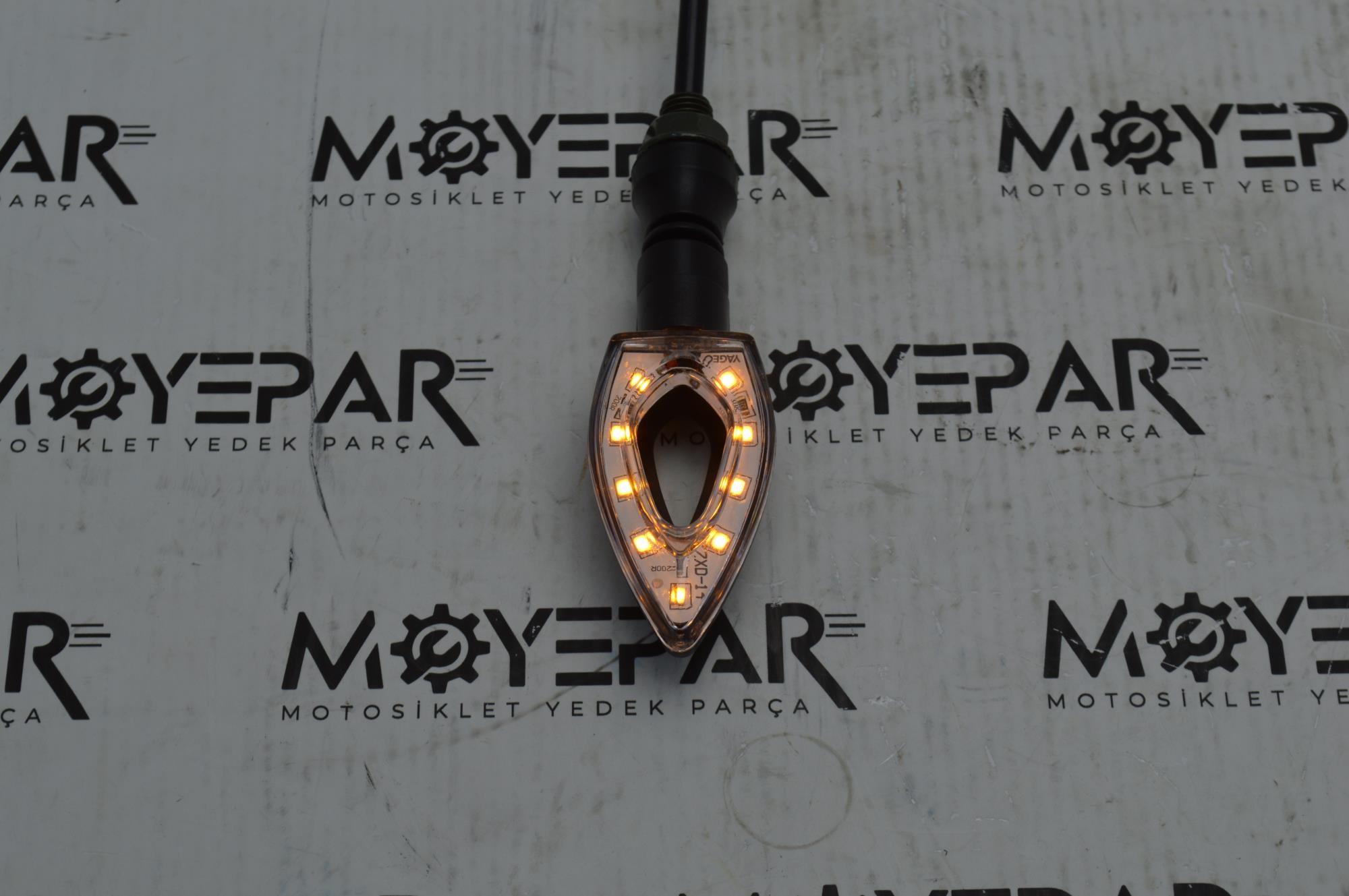 100138 SİNYAL LED ORTASI DELİK SARI IŞIK
