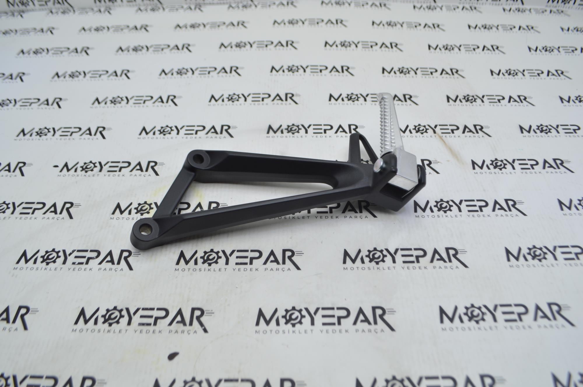 543004 YAMAHA YZF R25 ARKA SOL BRAKET KOMPLE ORJ