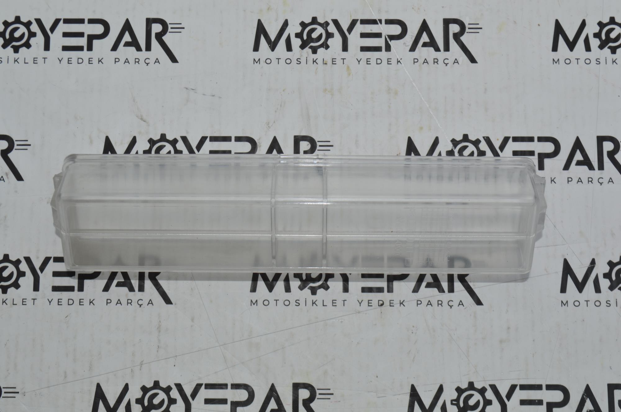 Y4CFM4029A0225 CF MOTO CFORCE 550 SİGORTA PANELİ KAPAĞI ORİJİNAL