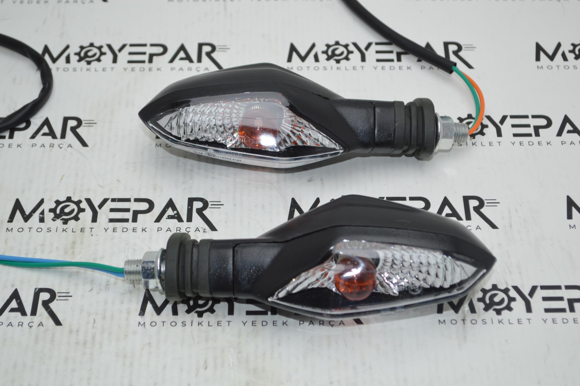 GMS-NS005 BAJAJ PULSAR NS200 SİNYAL 2Lİ (CE)