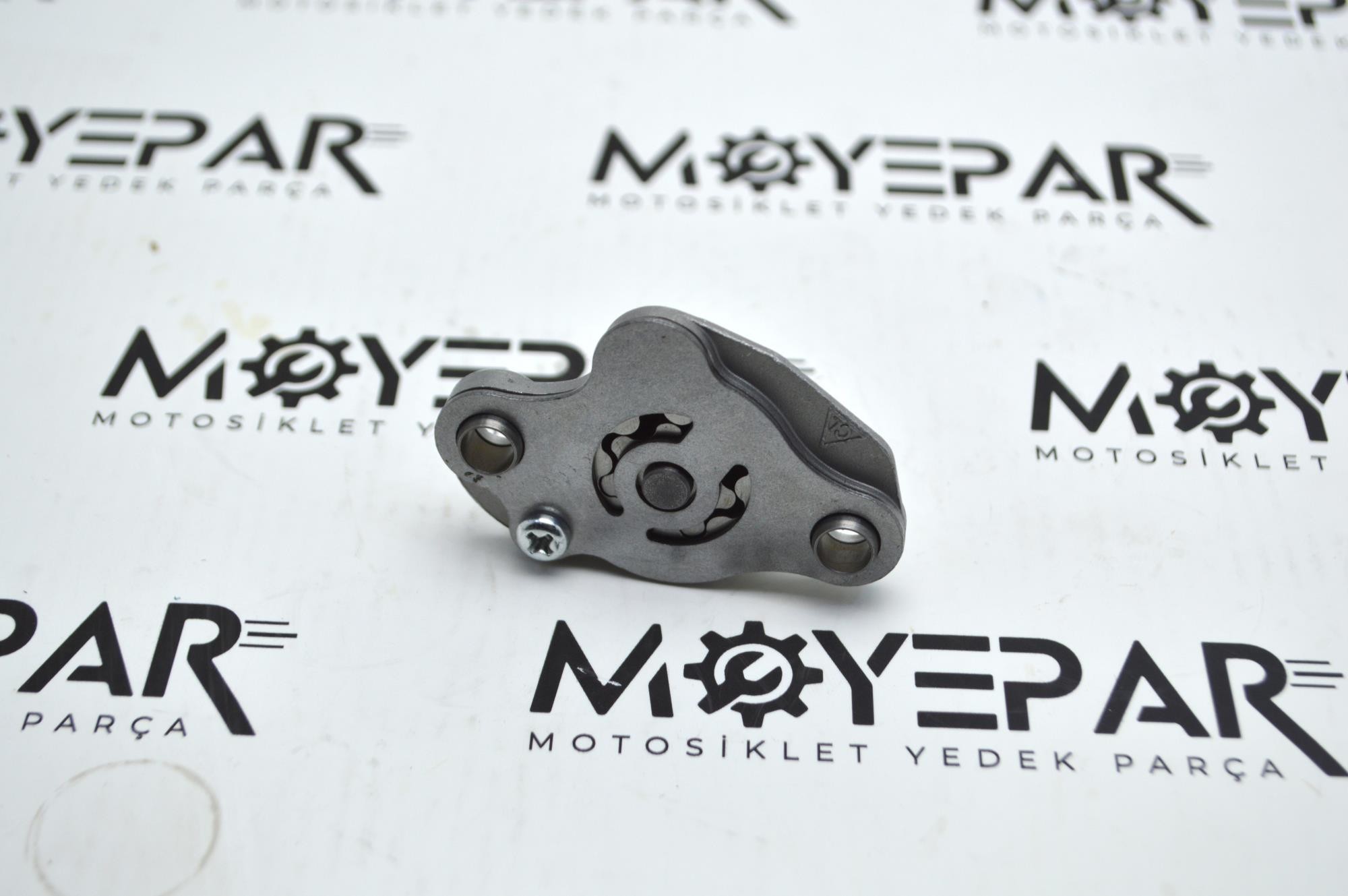 SH 049 HONDA SH 125 İ YAĞ POMPASI OEM