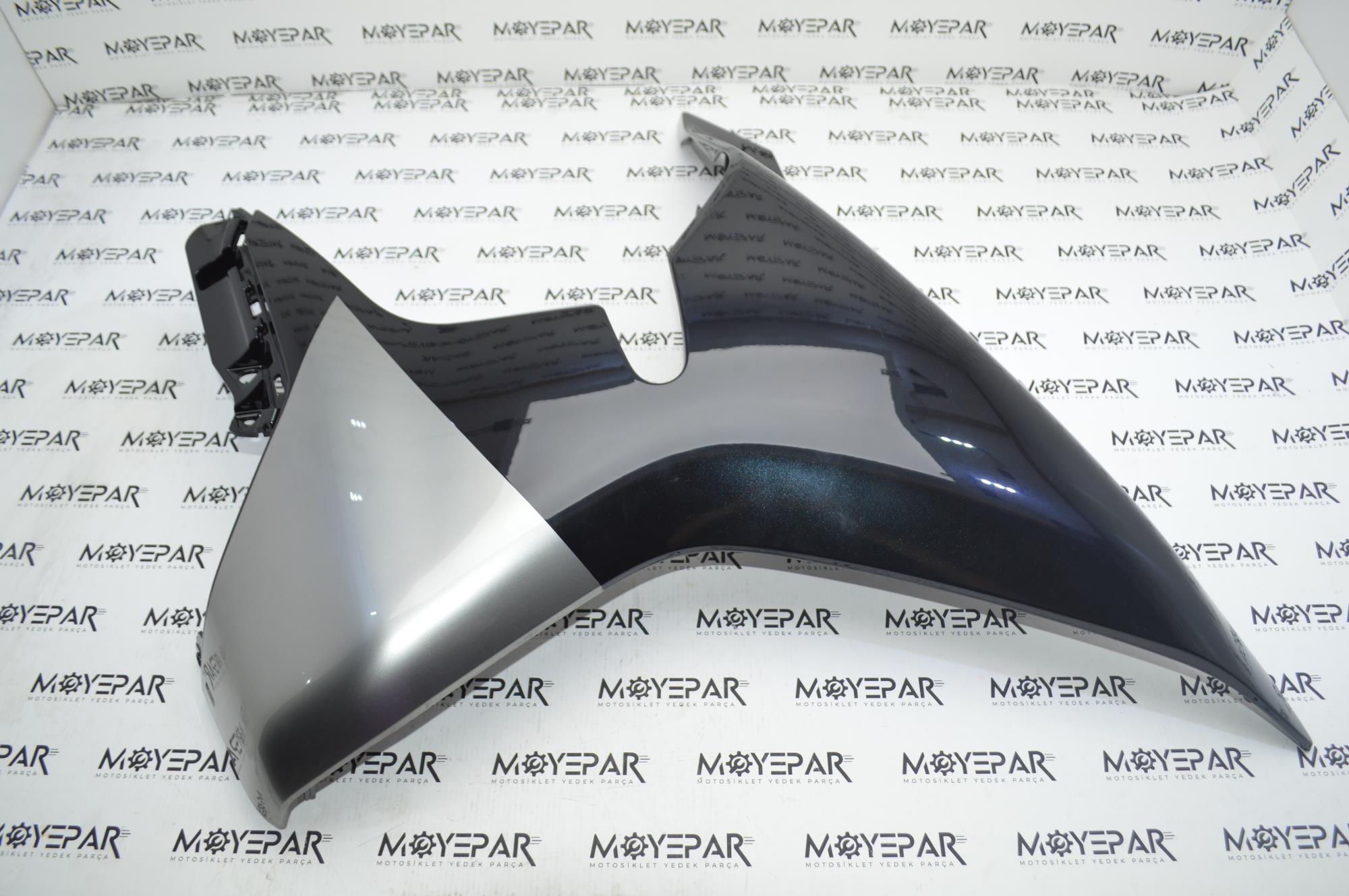 Y4CFM4046A0041 CF MOTO SR 450 ÖN PANEL SAĞ ZİRCON SİYAH