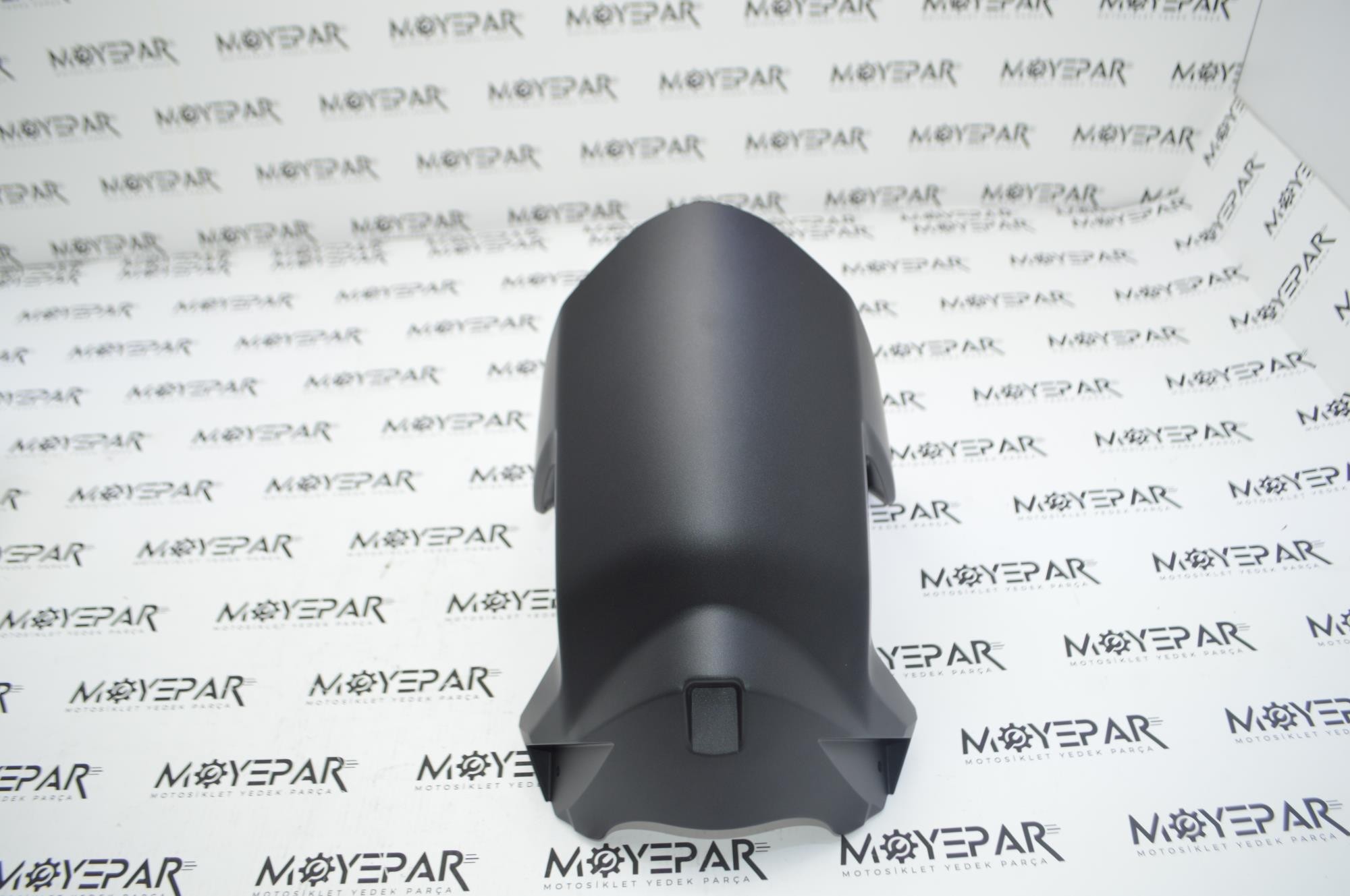 Y4CFM4033A0213 CF MOTO SR250 ÖN ÇAMURLUK ARKA PARÇA