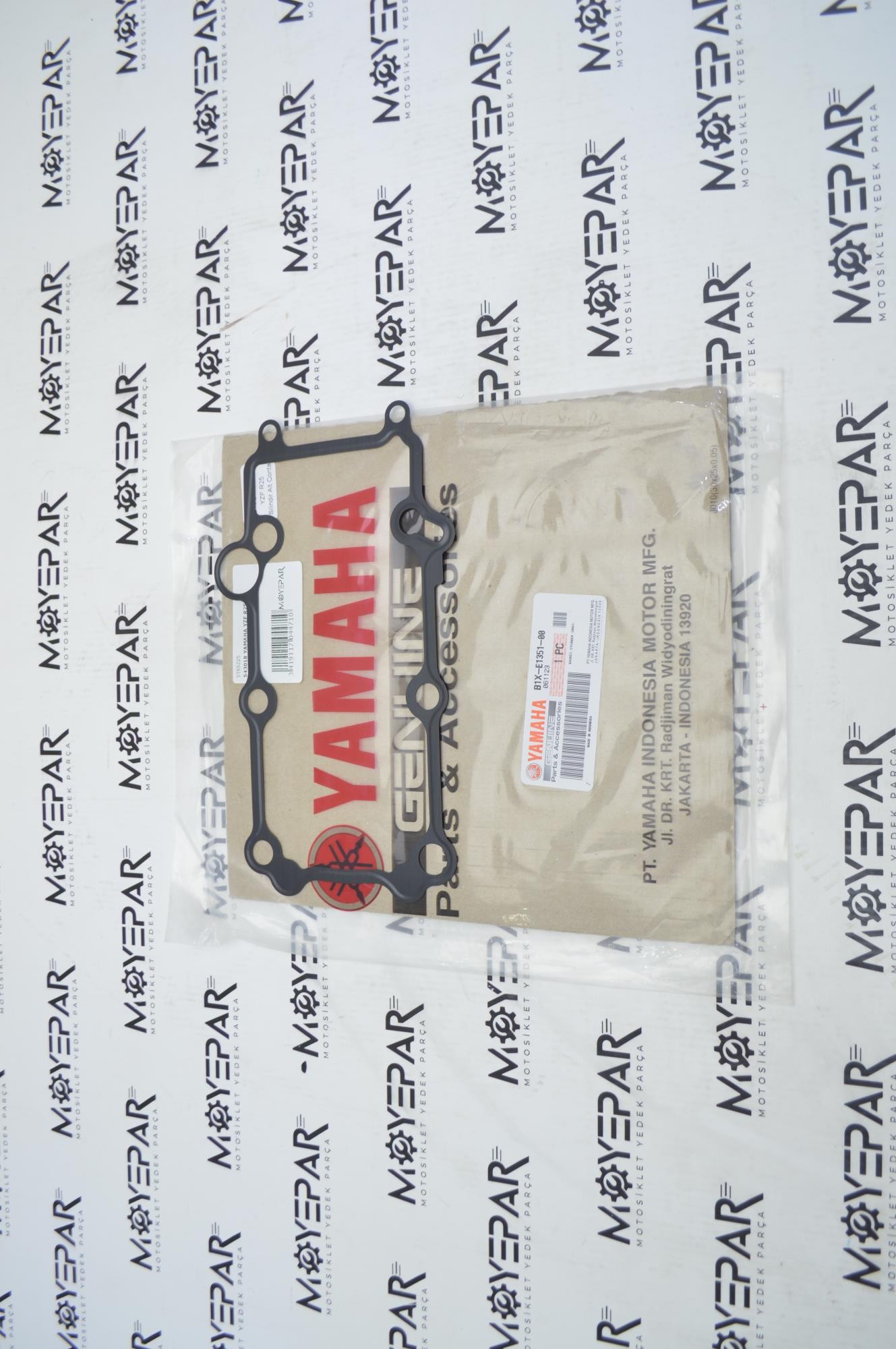 543018 YAMAHA YZF R25 SİLİNDİR ALT CONTA ORJ