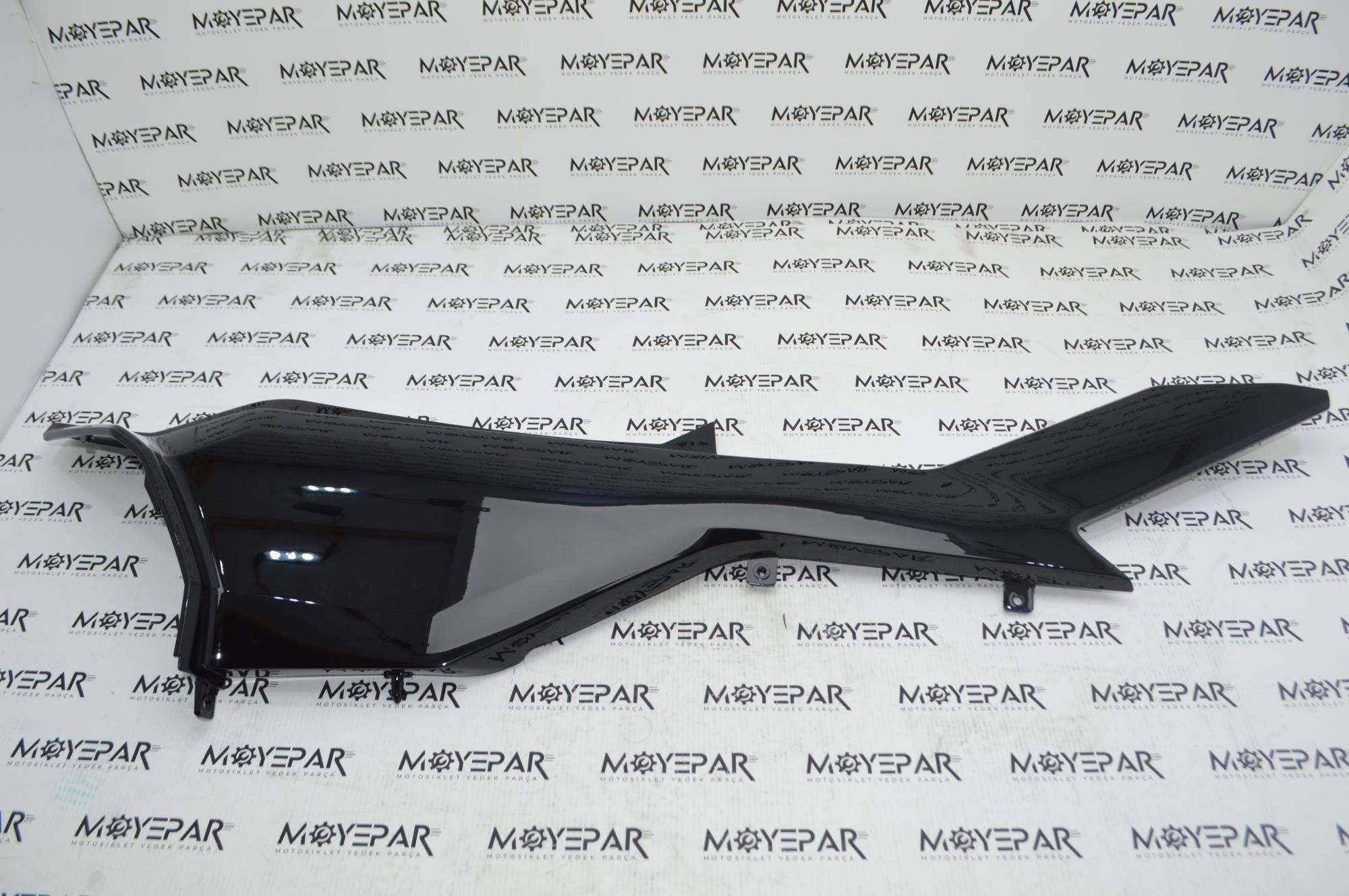 Y4CFM4043A0015 CF MOTO CFORCE 600 SELE ALTI YAN KARENAJ SAĞ SİYAH