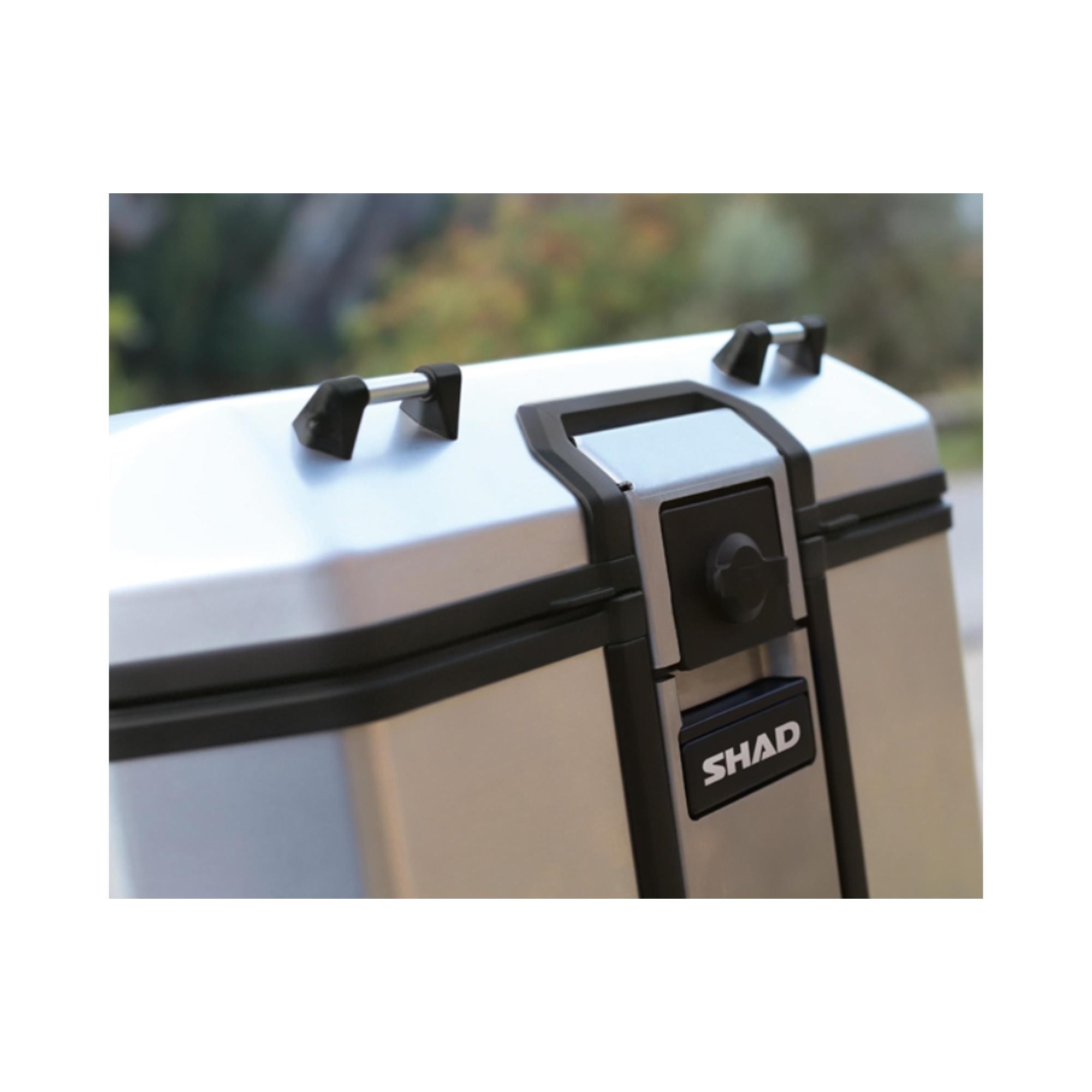 SHAD TR-48 ARKA ÇANTA SİLVER