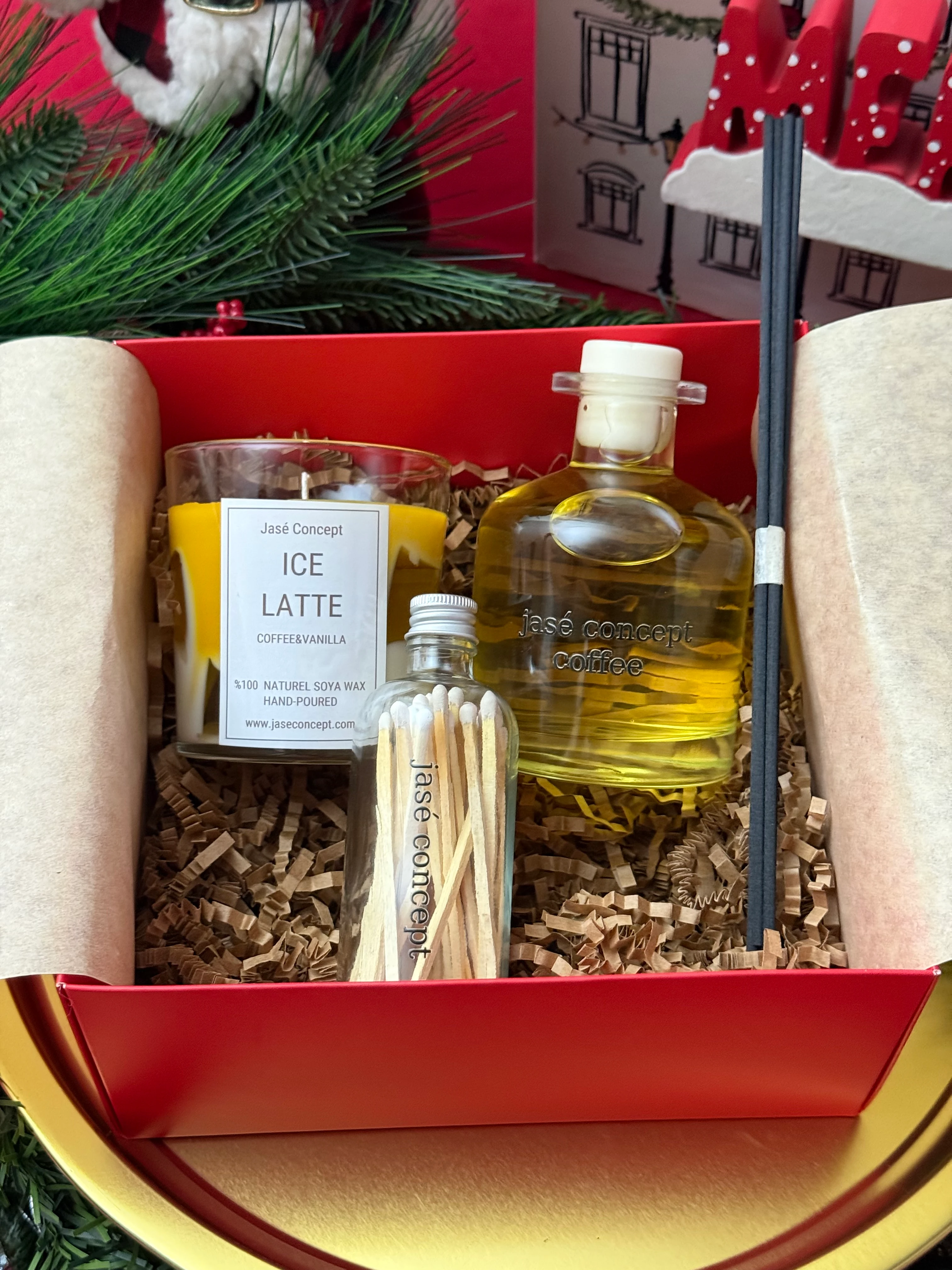 Ice Latte Mum, 250 ML Kahve Oda Kokusu , Cam Şişe Kibrit | Yılbaşı Hediye Seti