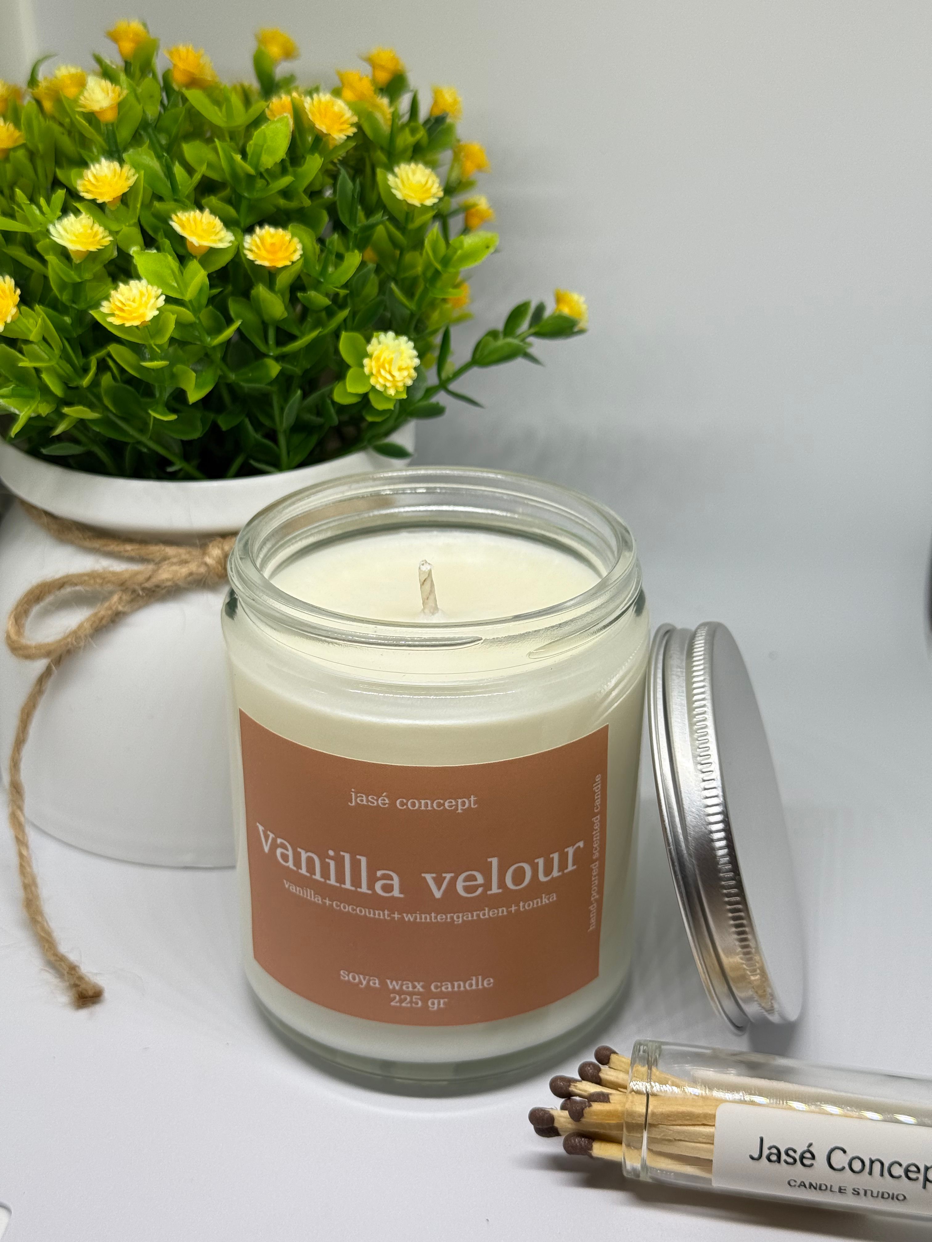 Vanilla Velour Kavanoz Mum 