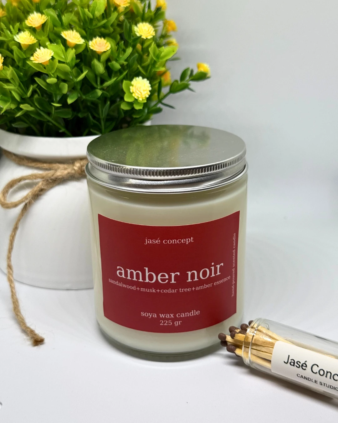 Amber Noir | 225gr Doğal Soya Kavanoz Mum