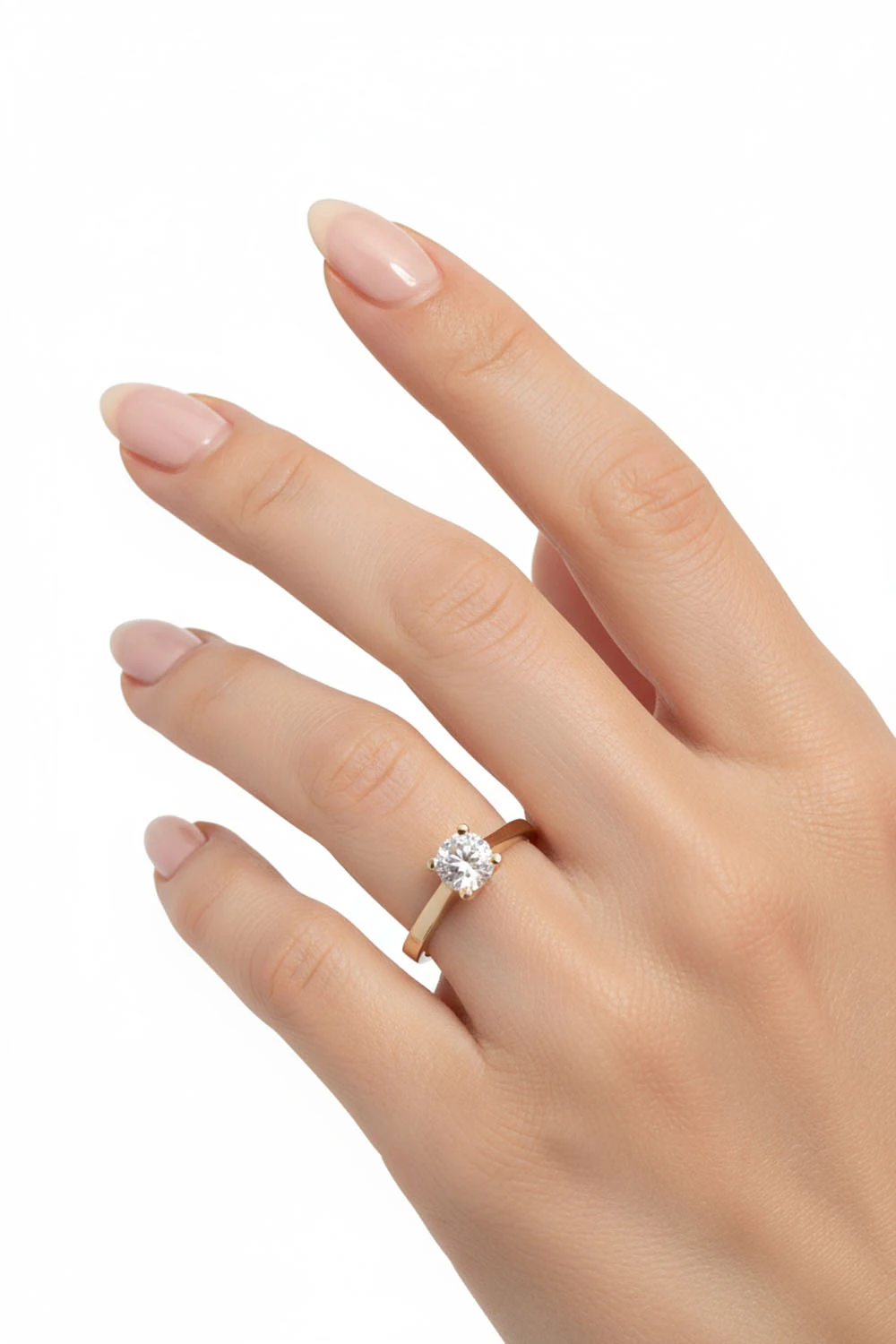 Gösterişli ve Değerli: 14 Ayar Klasik Zirkon Tektaş Yüzük 2,98 GR Ürün Kodu: YZ08415