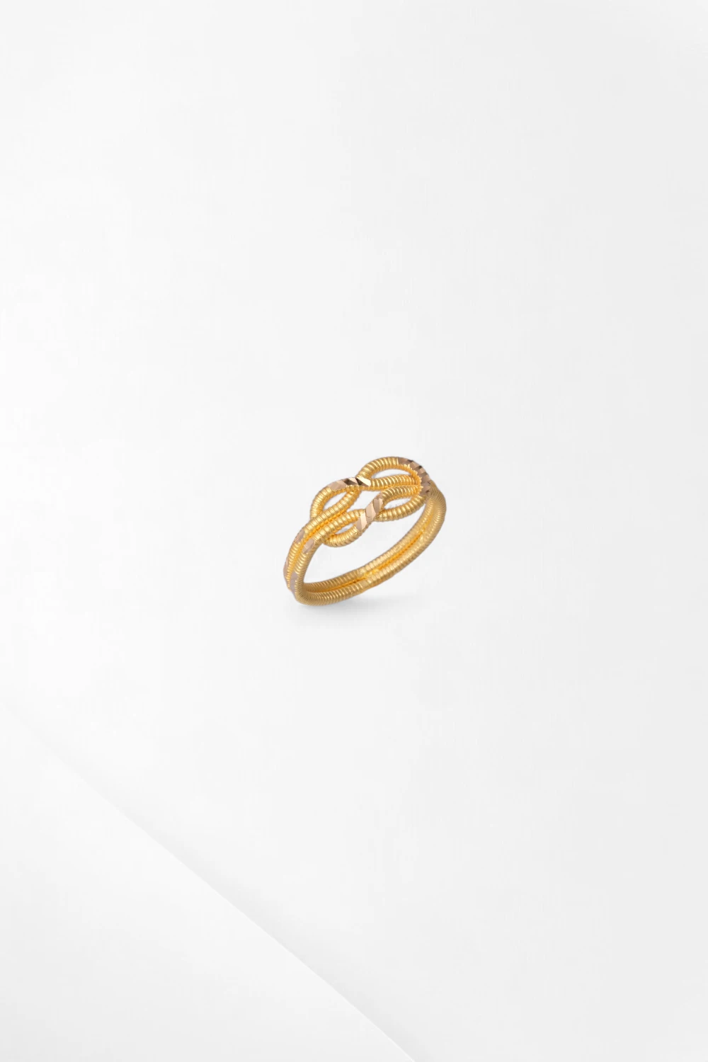 Sonsuz Düğüm: 22 Ayar Dokulu Aşk Düğümü Yüzük 4,54 GR Ürün Kodu: YZ08217