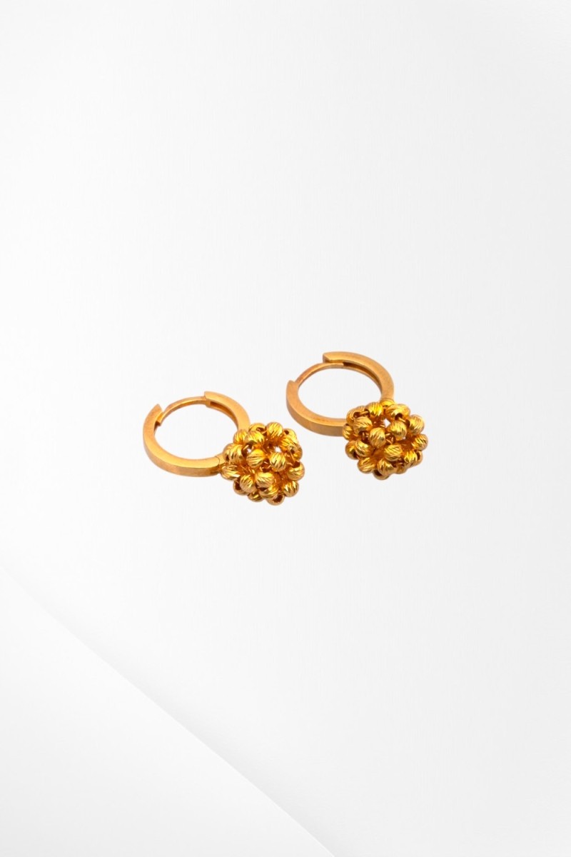 22 Ayar Altın Örgü Top Charm'lı Halka Küpe 6,94 GR Ürün Kodu: KP06977