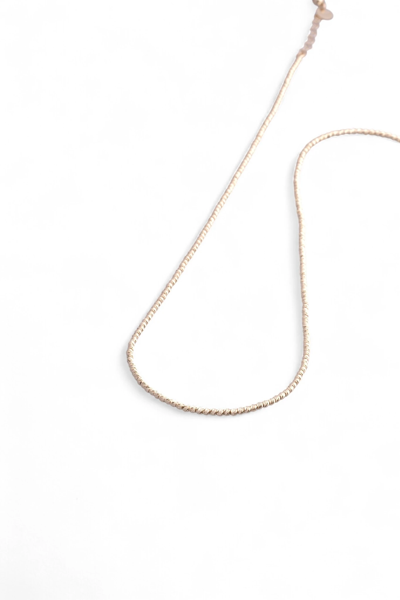 Çilek Konsept'in Göz Alıcı Işıltısı: 14 Ayar Altın Dorika Zincir Kolye 44cm 8,33 GR Ürün Kodu: GRD1745