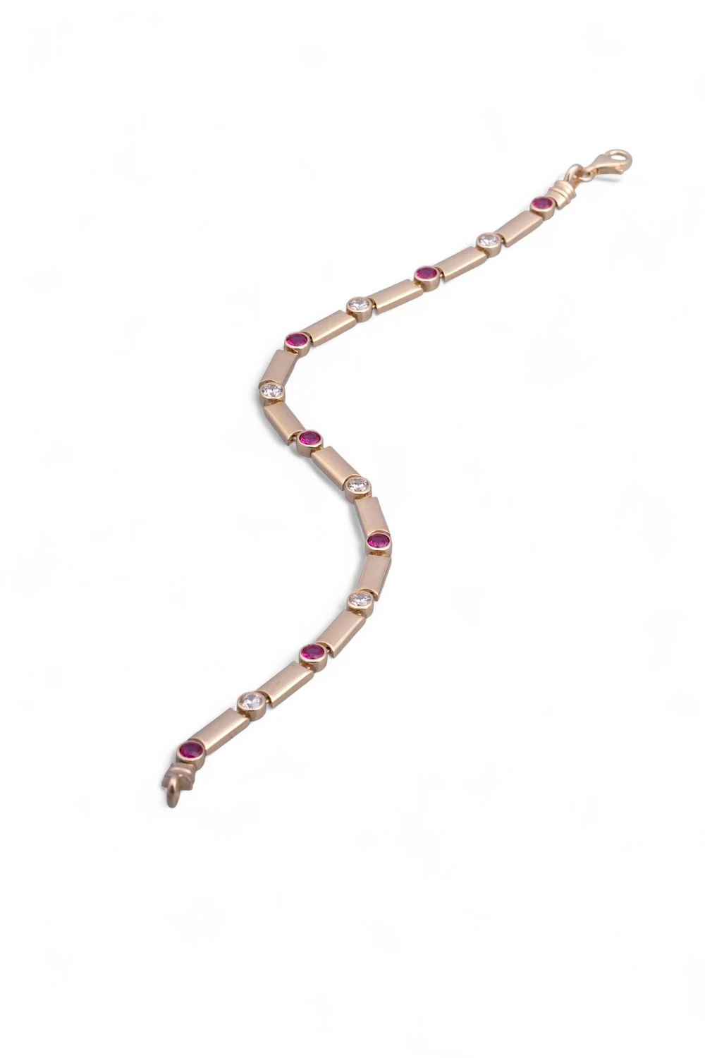 14 Ayar Altın Kırmızı ve Beyaz Taşlı Modern Bileklik: 6.88 Gramlık Göz Alıcı Tasarım Ürün Kodu: KNY6179