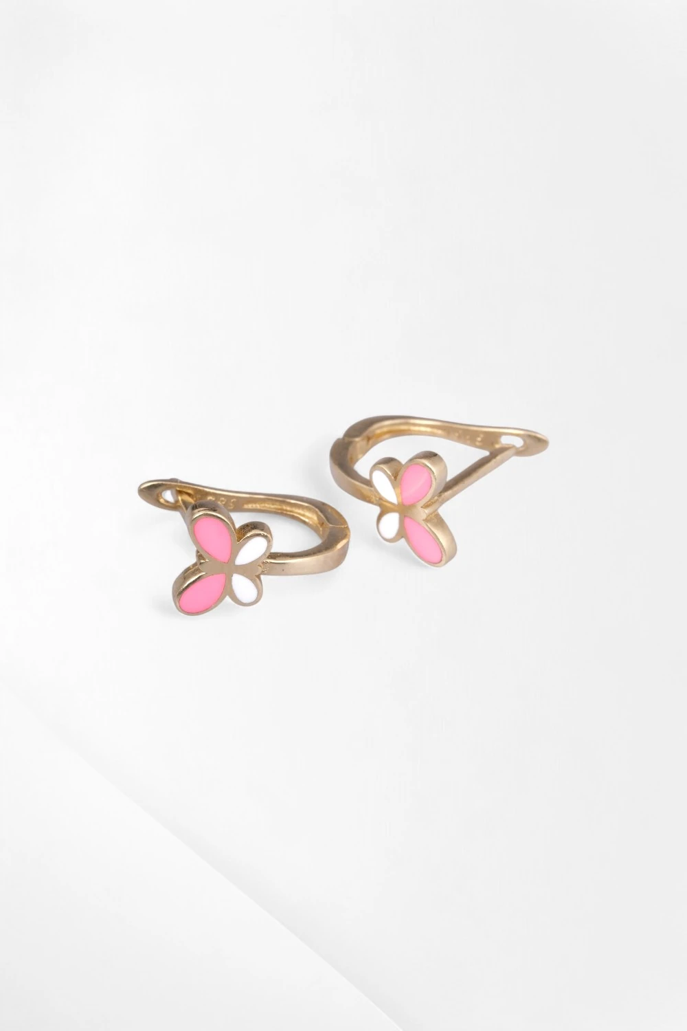 Minik Kelebeklerin Rüyası: Pembe Beyaz Mineli Altın Çocuk Küpesi 1,69 GR Ürün Kodu: KP07106