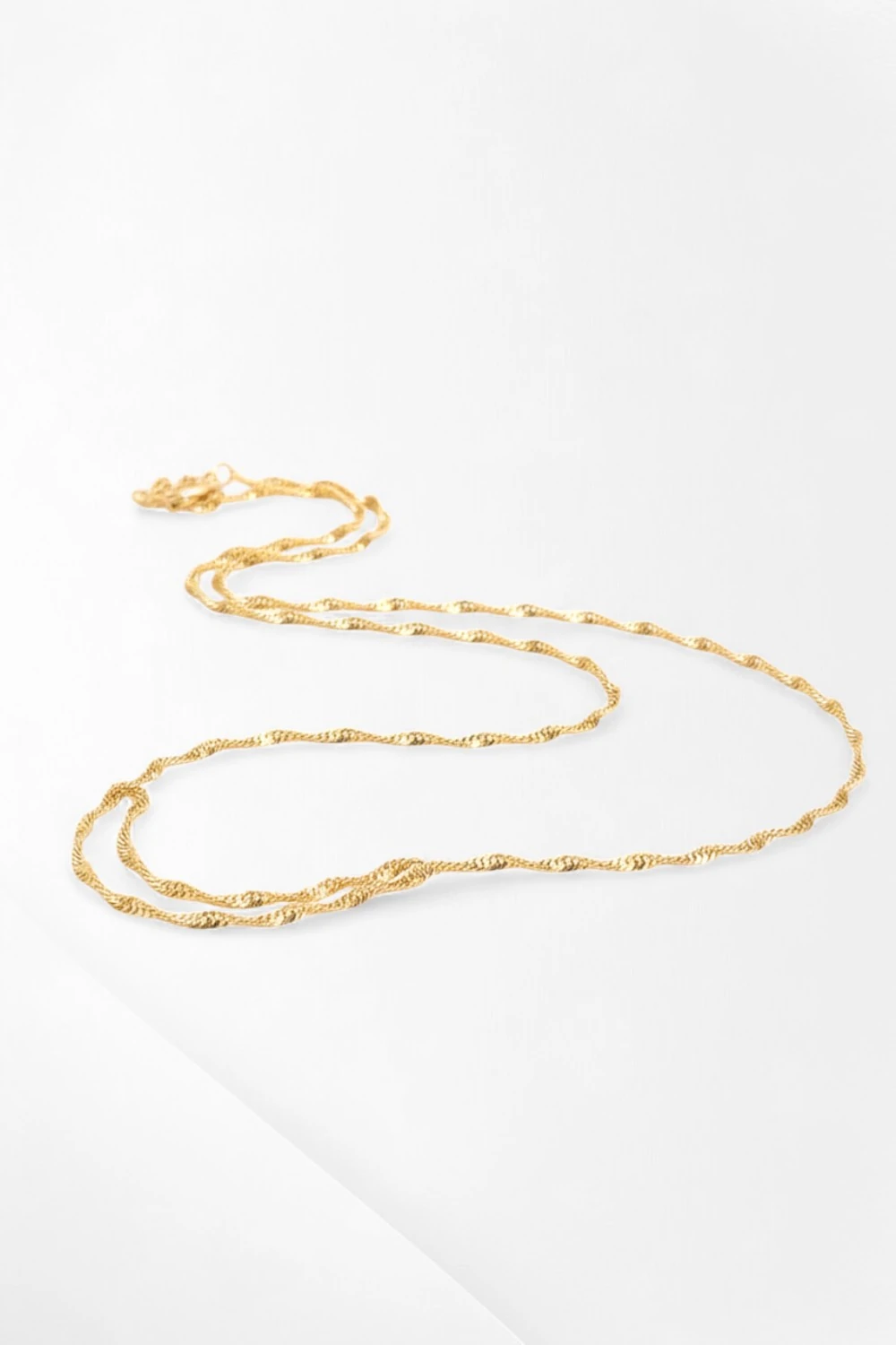 Işıltılı Dokunuş: 22 Ayar Altın Singapur Burgu Zincir 7,18 gr Ürün Kodu ZNC2933