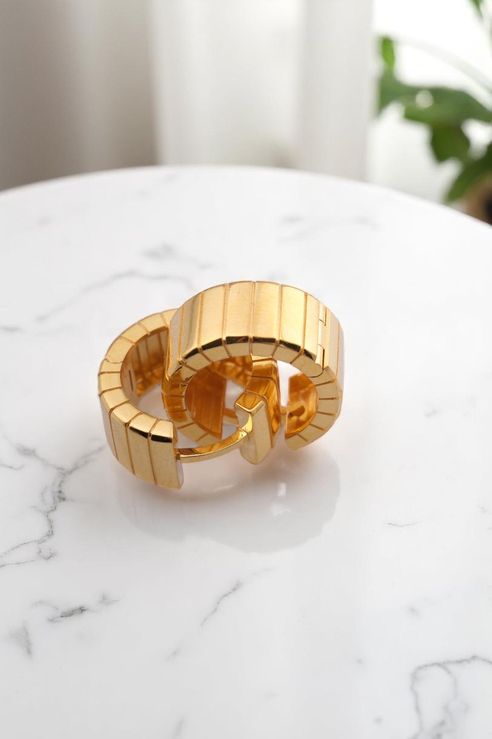 Geometrik Segmentli Modern Tasarım 22 Ayar Altın Halka Küpe - Alimoğlu Kuyumculuk 7,58 GR Ürün Kodu: KP07394