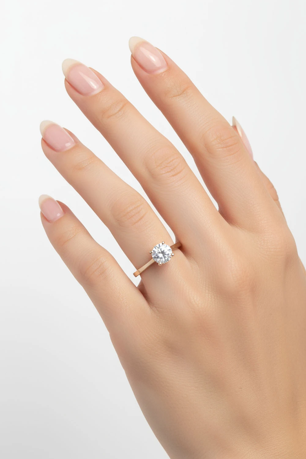 Aşkın Saf Işıltısı: 14 Ayar Altın Klasik Zirkon Tektaş Yüzük 2,40 GR Ürün Kodu: YZ06173