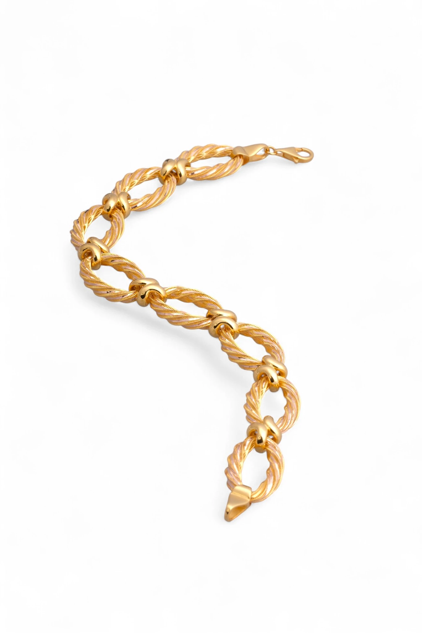 İhtişamlı Zarafet: 14 Ayar Altın Hallow Burgu Tasarım Bileklik 20 CM 13,83 GR Ürün Kodu: KNY6210