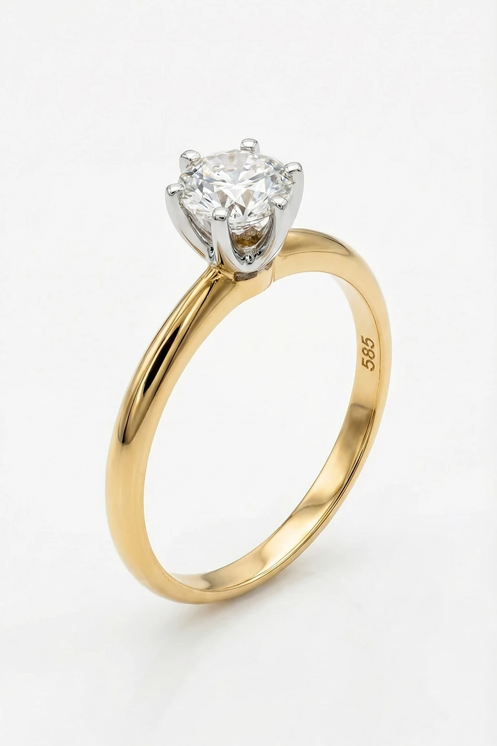 Aşkın Güvenli Simgesi: 14 Ayar Altı Tırnaklı Çift Renkli Tektaş Yüzük 2,49 GR Ürün Kodu: YZ07920