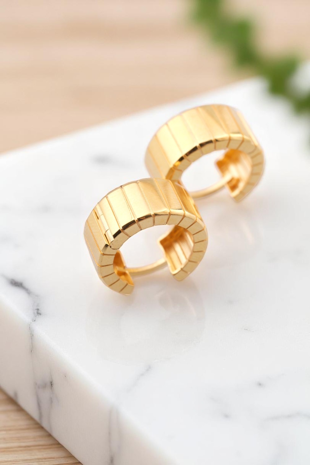 Geometrik Segmentli Modern Tasarım 22 Ayar Altın Halka Küpe - Alimoğlu Kuyumculuk 7,58 GR Ürün Kodu: KP07394