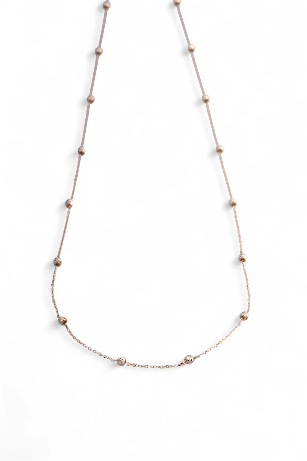 14 Ayar Altın Minimalist Dorika Toplu Kolye: Zarafeti Yansıtan İnce Işıltı 1,70 GR Ürün Kodu: KLY5465