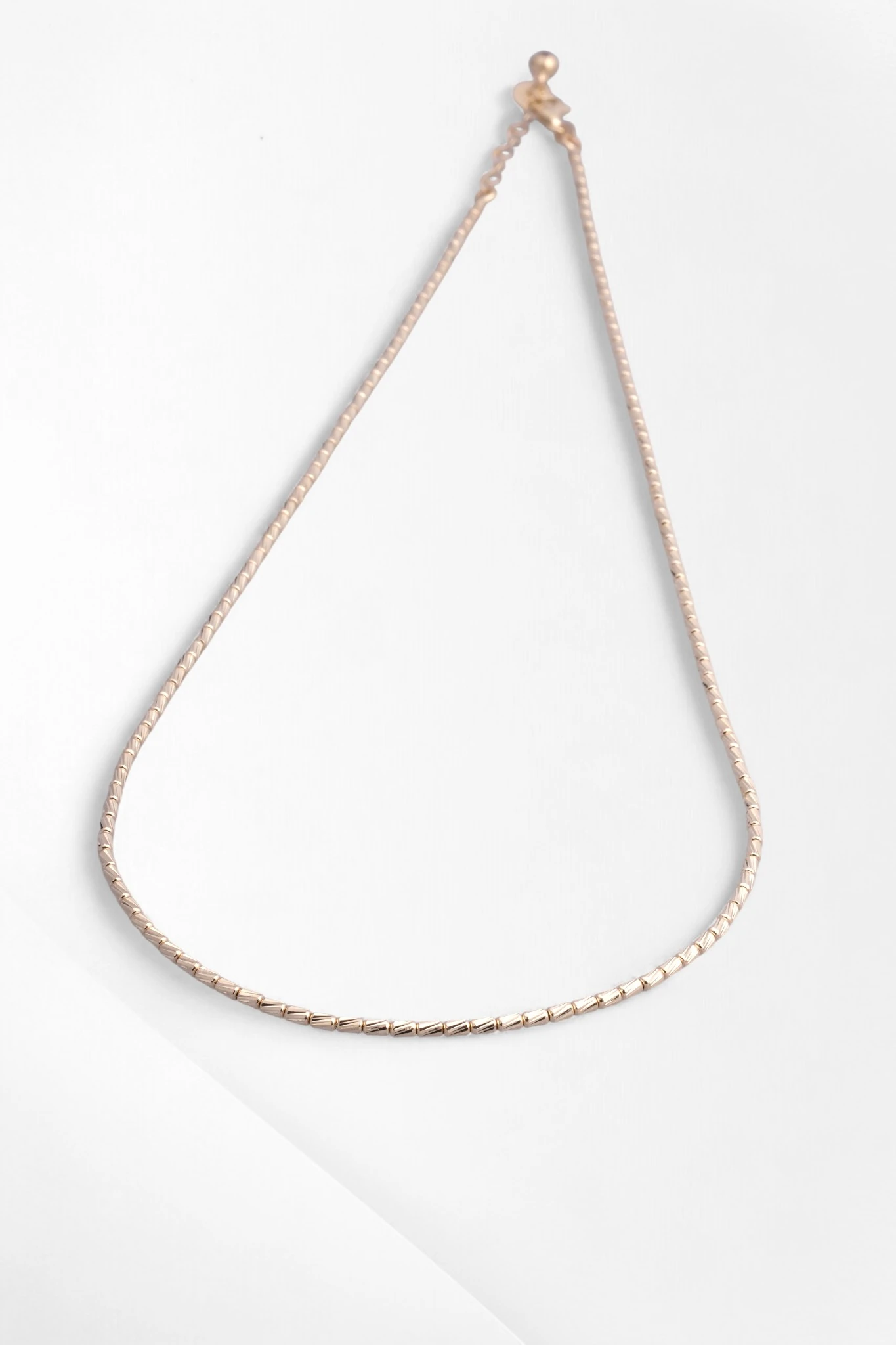 Modern Çizgiler: 14 Ayar Altın Minimalist Zincir Kolye 44 CM 8,61 GR Ürün Kodu: GRD1744