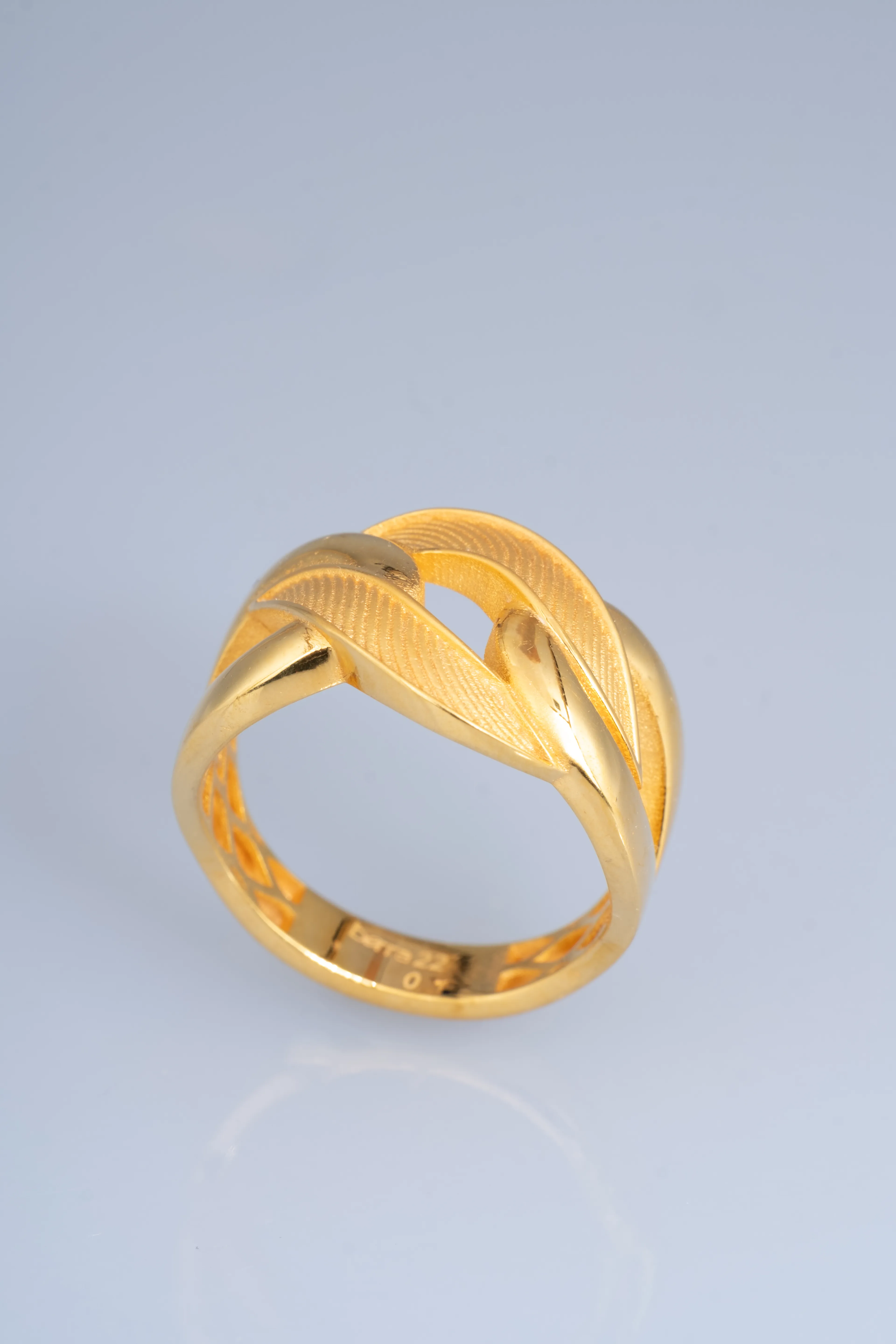 22 Ayar Altın Örgü Motifli Zarif Yüzük 5,32 GR Ürün Kodu: YZ07819