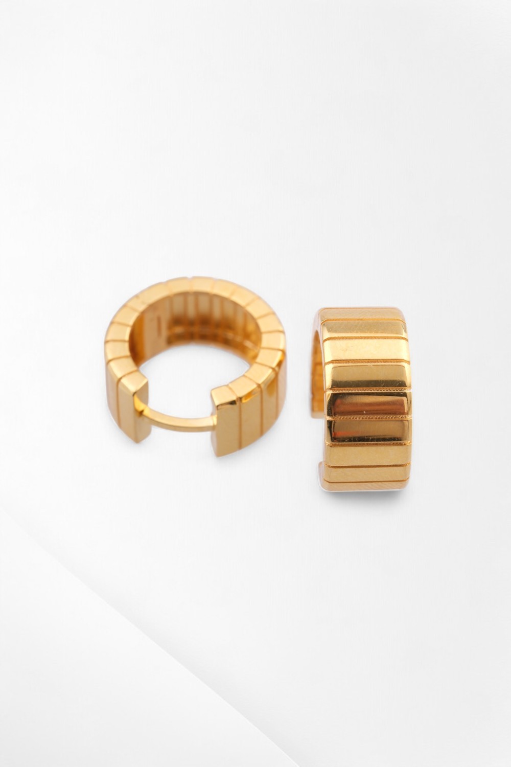 Geometrik Segmentli Modern Tasarım 22 Ayar Altın Halka Küpe - Alimoğlu Kuyumculuk 7,58 GR Ürün Kodu: KP07394
