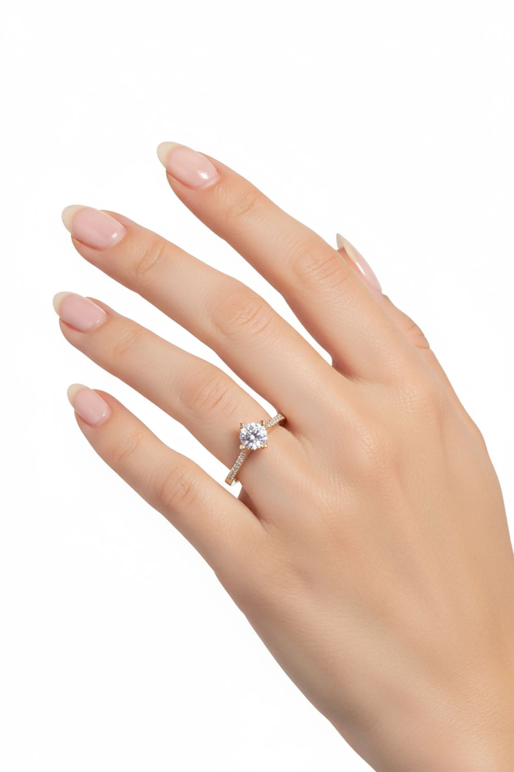 Klasik Işıltı: 14 Ayar Sıra Taşlı Zirkon Tektaş Yüzük 2,20 GR Ürün Kodu: YZ03489