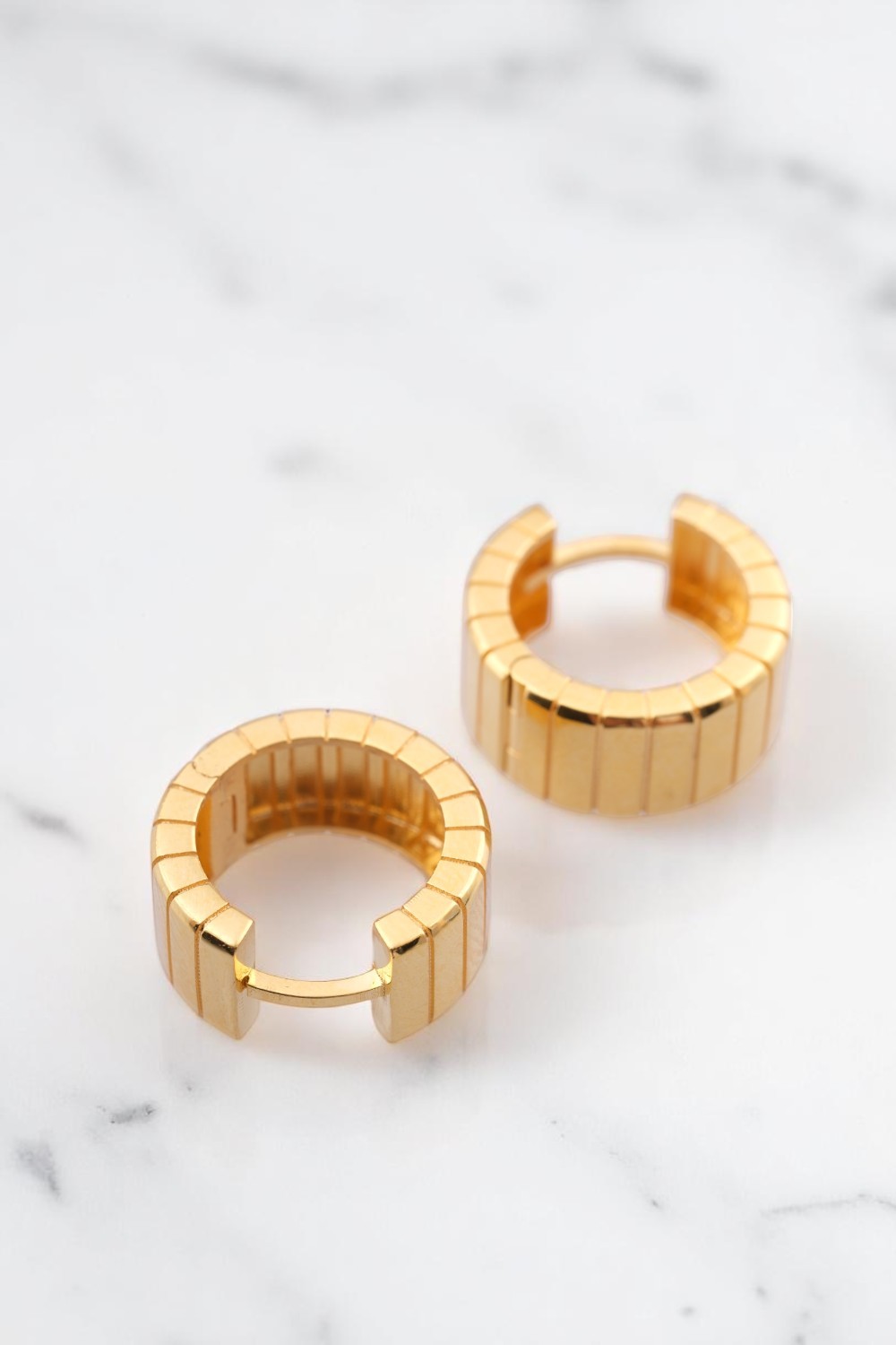 Geometrik Segmentli Modern Tasarım 22 Ayar Altın Halka Küpe - Alimoğlu Kuyumculuk 7,58 GR Ürün Kodu: KP07394